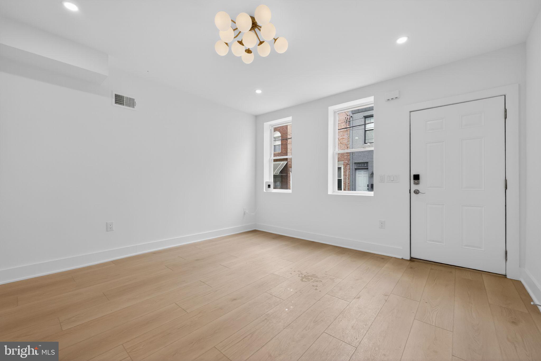 EAST PASSYUNK CROSSING - Residential