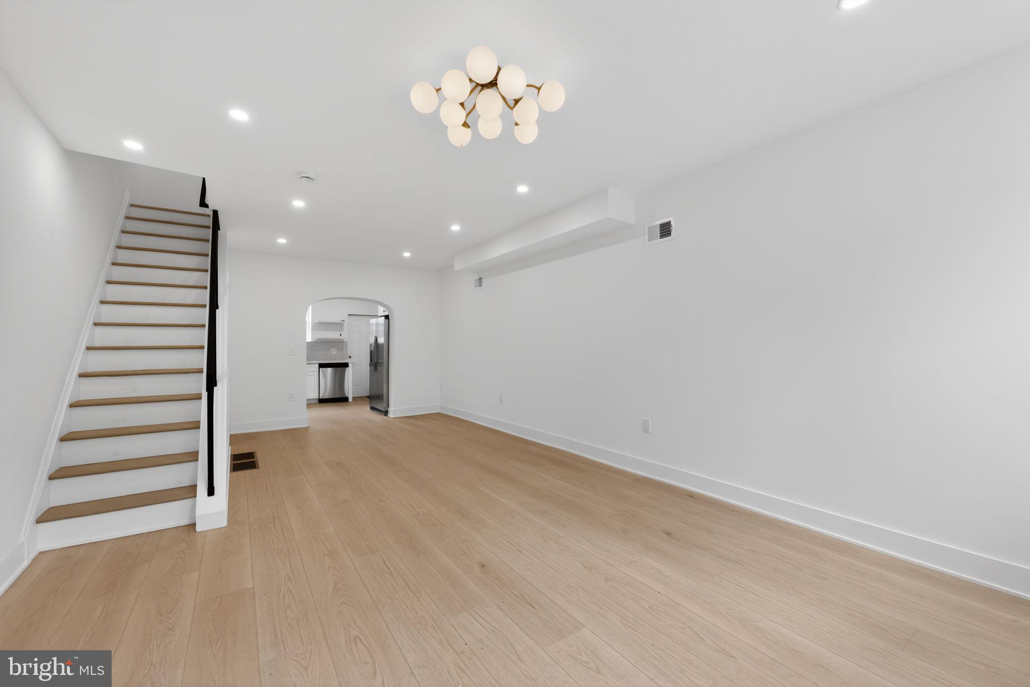 EAST PASSYUNK CROSSING - Residential