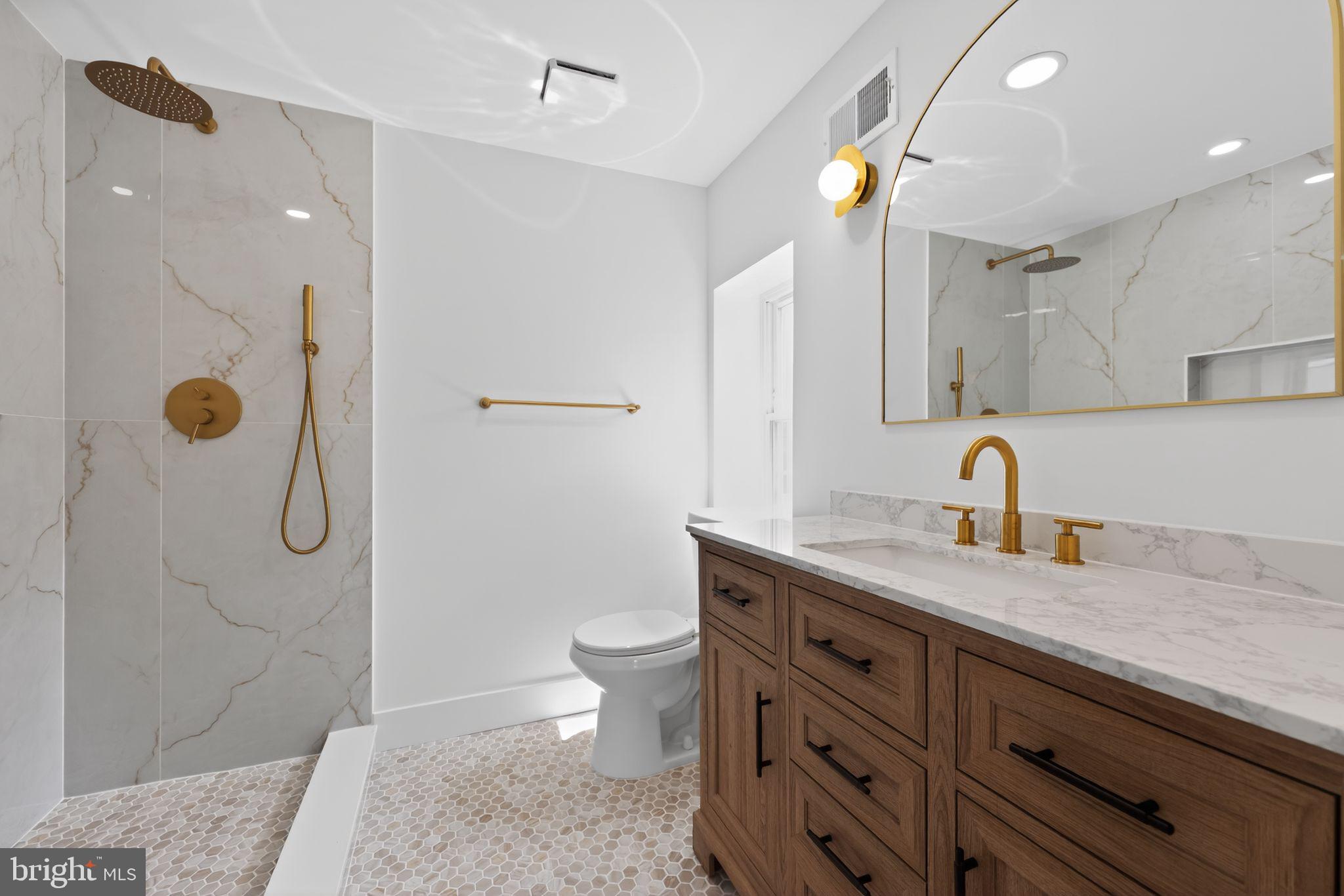 EAST PASSYUNK CROSSING - Residential