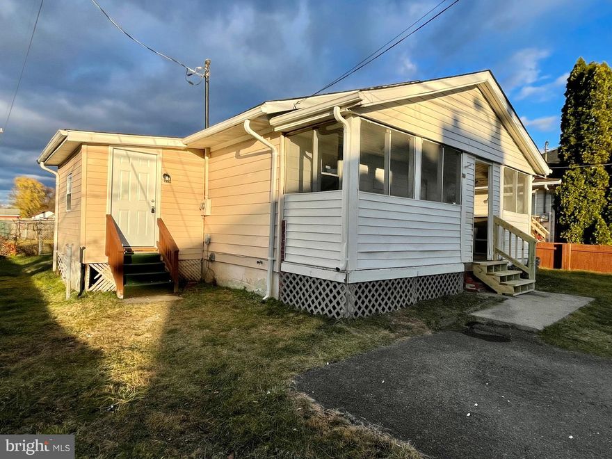 Newly renovated, affordable 3 bedroom 1.5 bath cottage right next to Lambert pool/rec center!  This home comes with an enclosed porch on the front, fully fenced yard, new roof, and new HVAC system.  On the inside, there is new LVP flooring throughout the entire home.  All 3 bedrooms feature LVP flooring and the master has a connected half bath.  The other features include a new kitchen, new light fixes, paint throughout, and more.  The kitchen offers shaker cabinets with quartz counter tops and brand new stainless steel appliances.  High speed internet available, great location!  Check it out today.