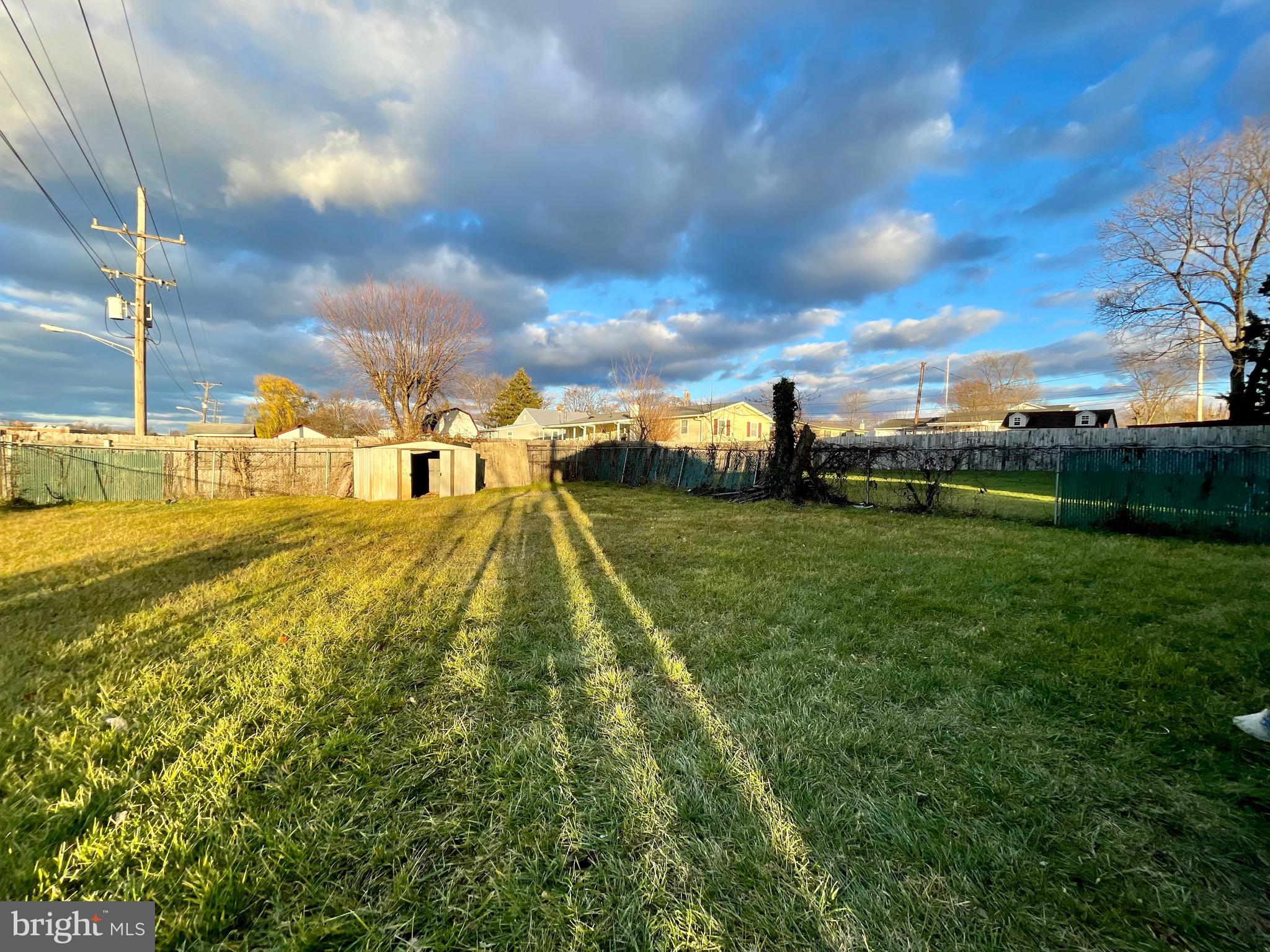 FAIRGROUND HEIGHTS - Residential