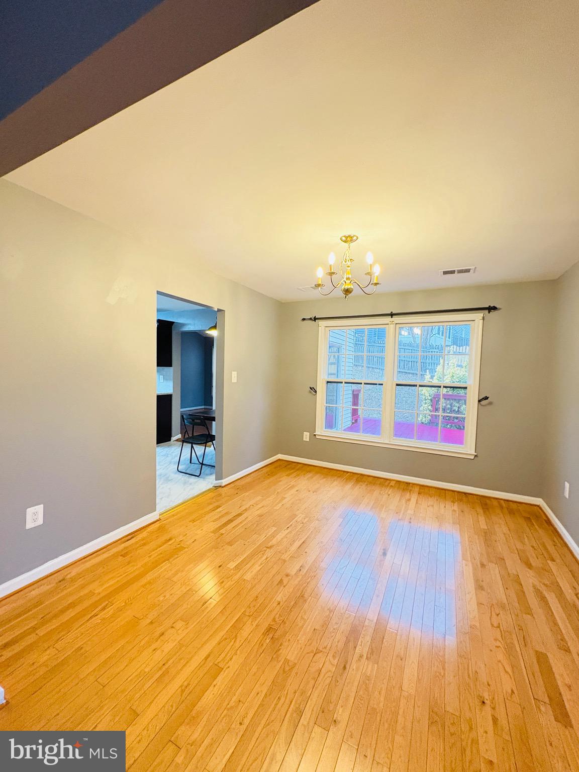 12704 FLAGSHIP COURT