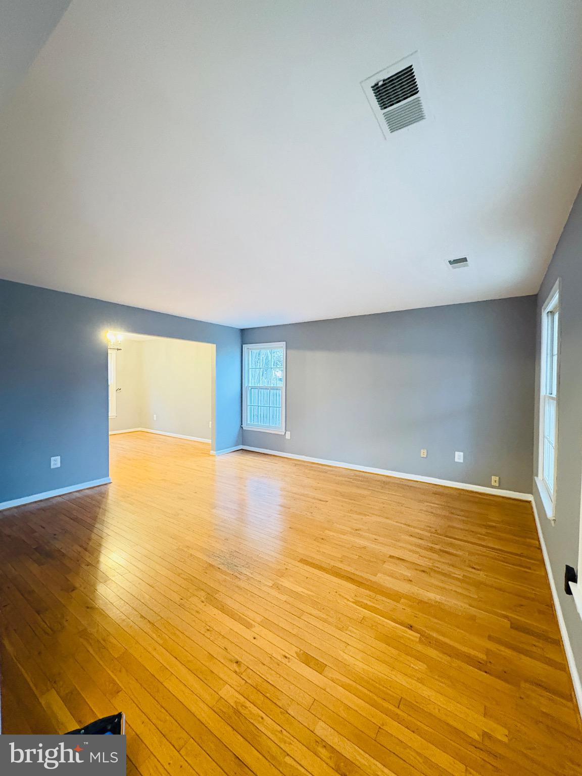 12704 FLAGSHIP COURT