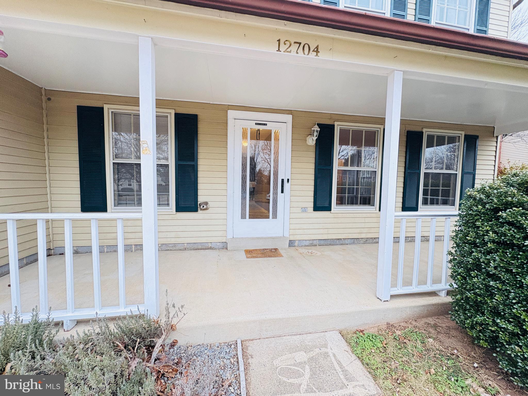 12704 FLAGSHIP COURT