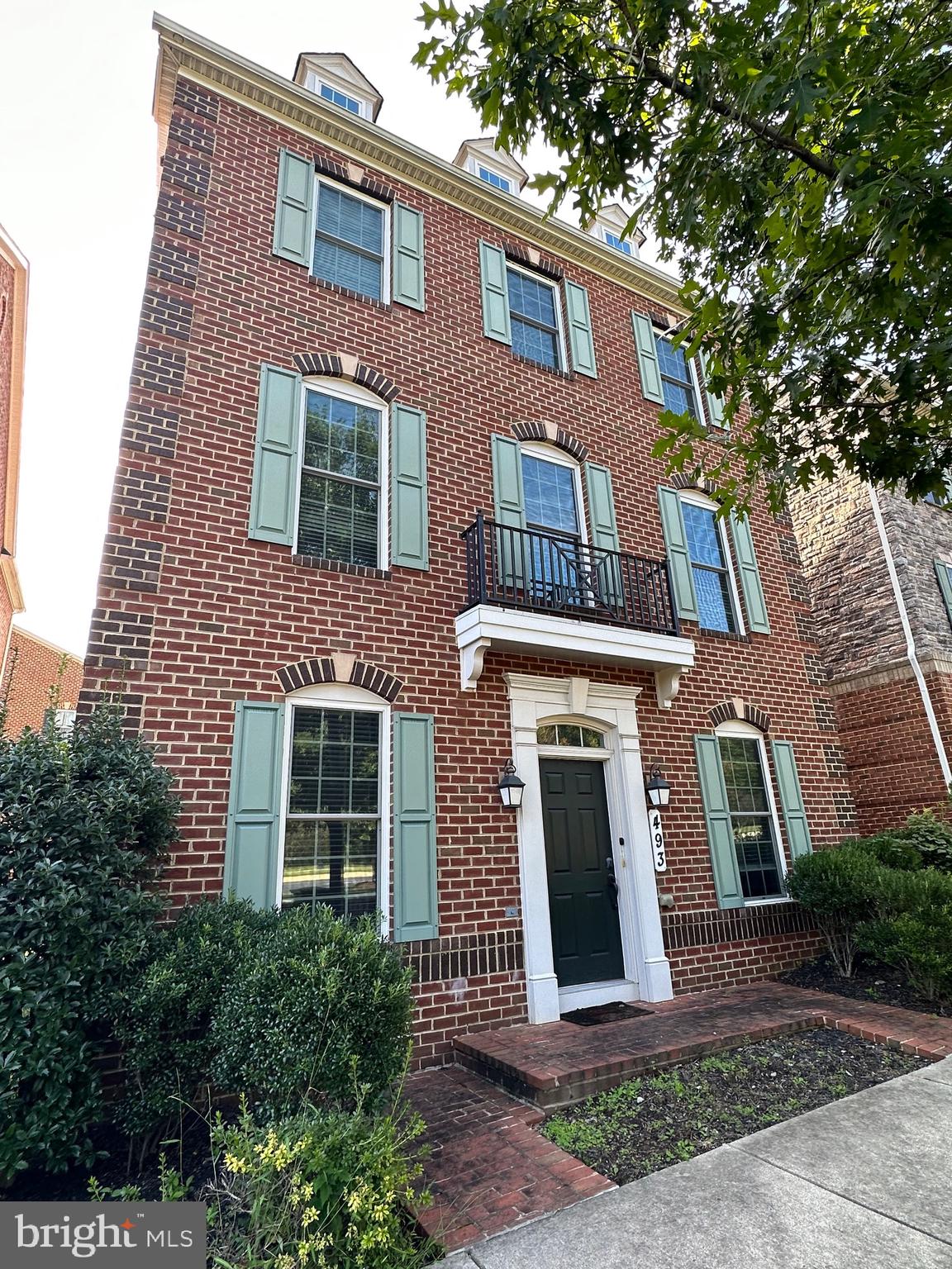 PARKLANDS AT WATKINS MILL - Residential Lease