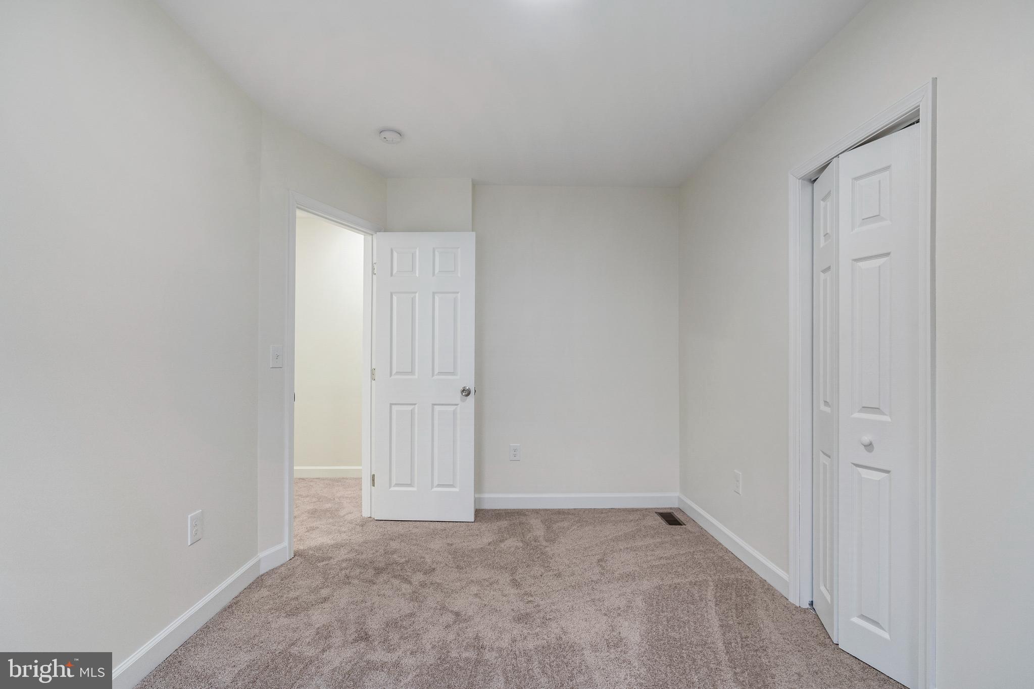 ASHBURTON HISTORIC DISTRICT - Residential