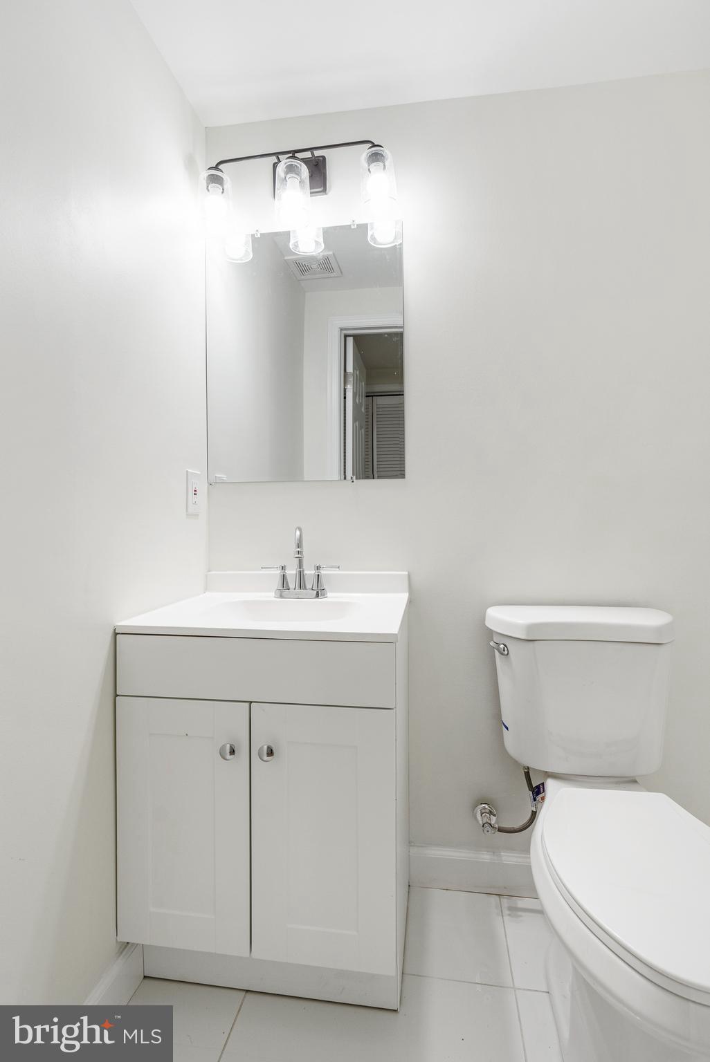 ASHBURTON HISTORIC DISTRICT - Residential