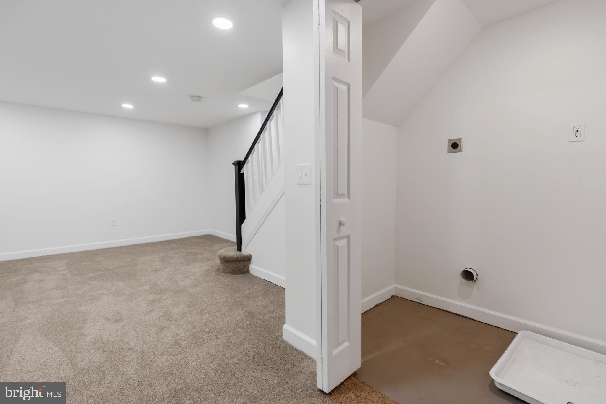 ASHBURTON HISTORIC DISTRICT - Residential