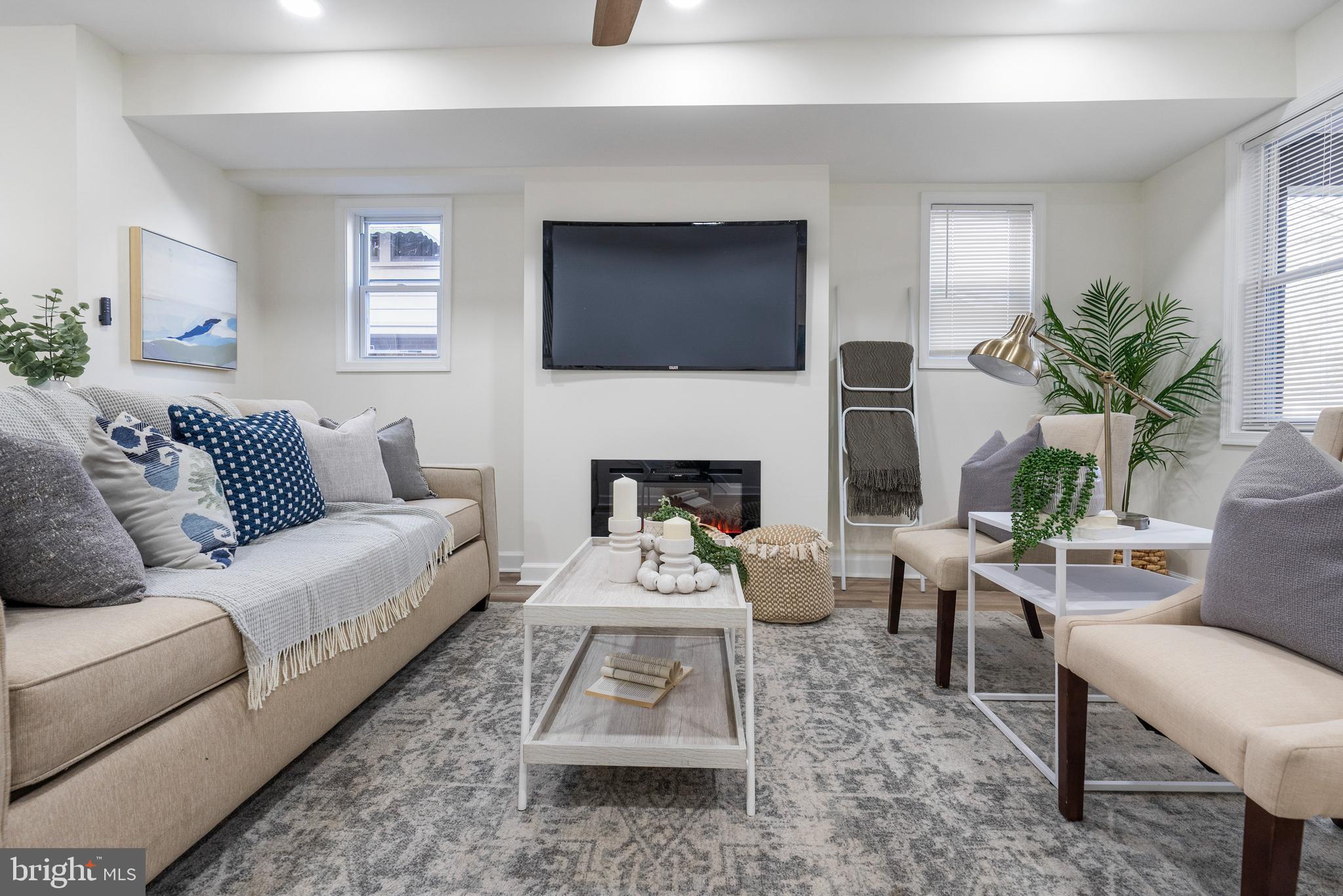 ASHBURTON HISTORIC DISTRICT - Residential