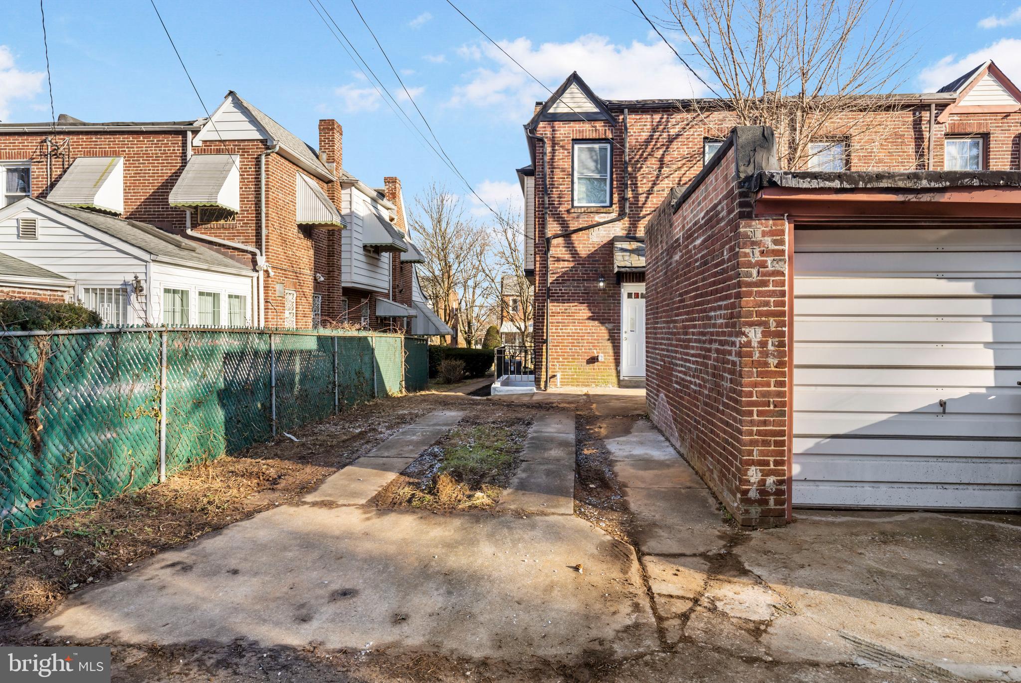 ASHBURTON HISTORIC DISTRICT - Residential