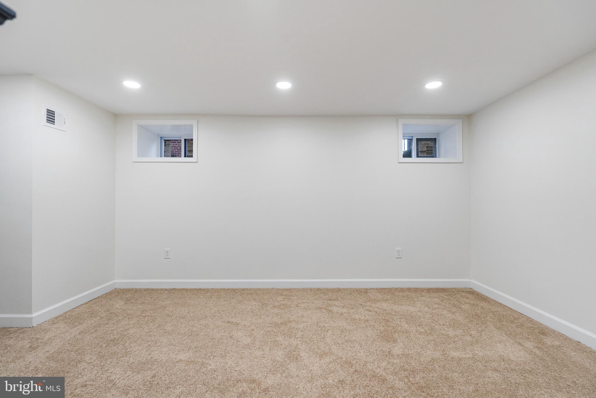 ASHBURTON HISTORIC DISTRICT - Residential