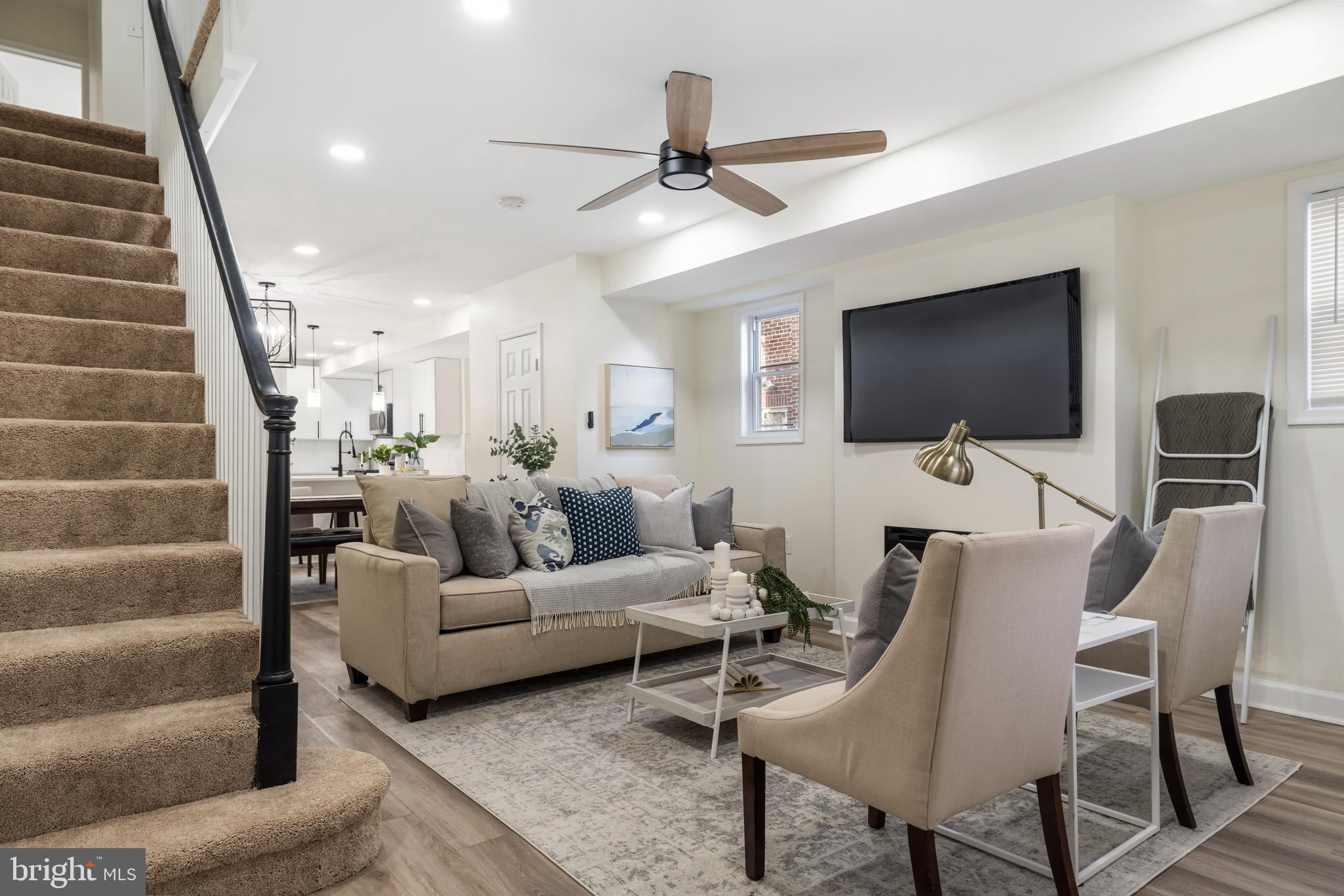 ASHBURTON HISTORIC DISTRICT - Residential