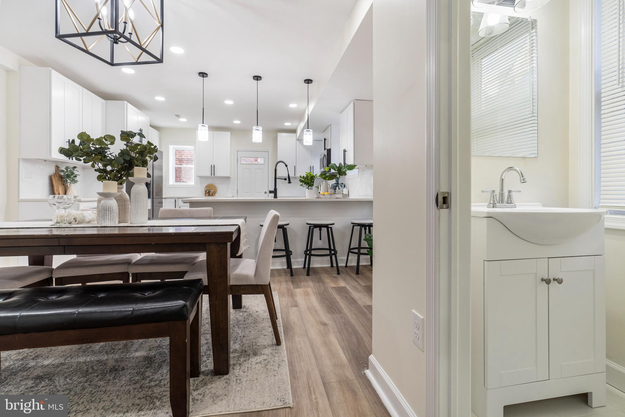 ASHBURTON HISTORIC DISTRICT - Residential