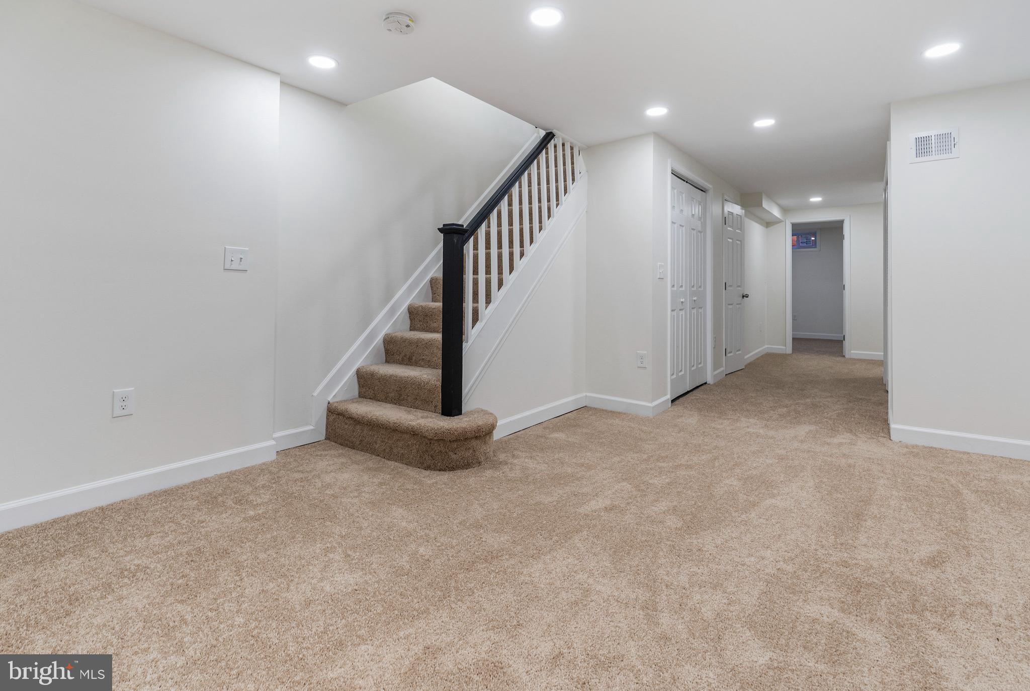 ASHBURTON HISTORIC DISTRICT - Residential