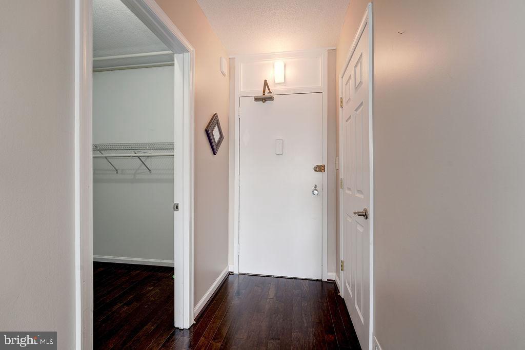 RIVIERA OF CHEVY CHASE - Residential Lease