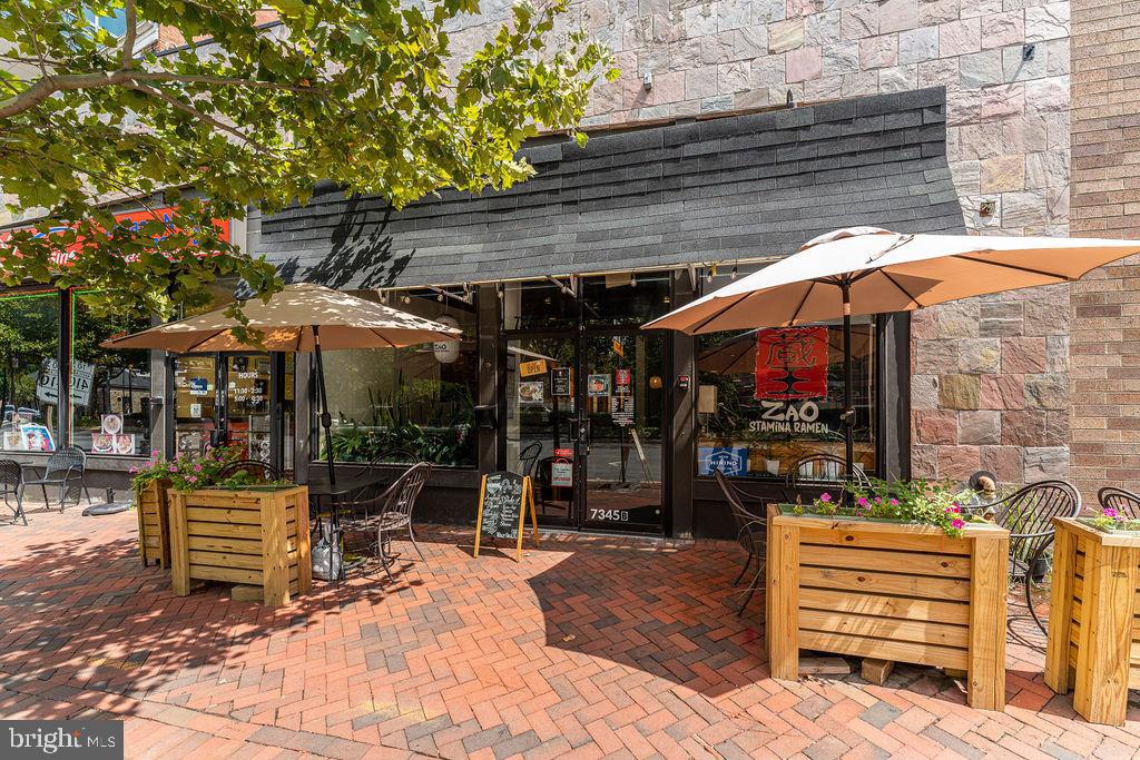 RIVIERA OF CHEVY CHASE - Residential Lease