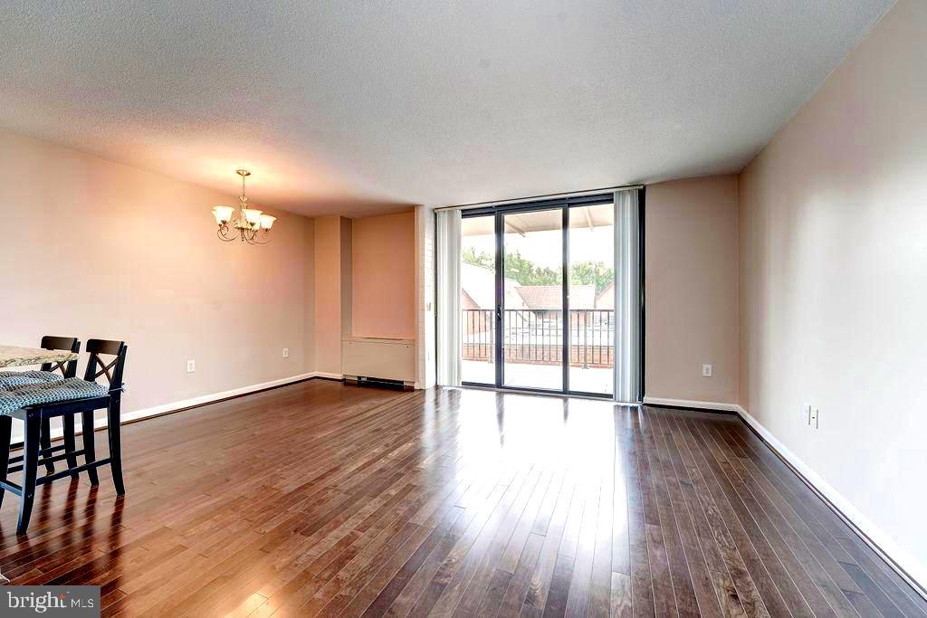 RIVIERA OF CHEVY CHASE - Residential Lease