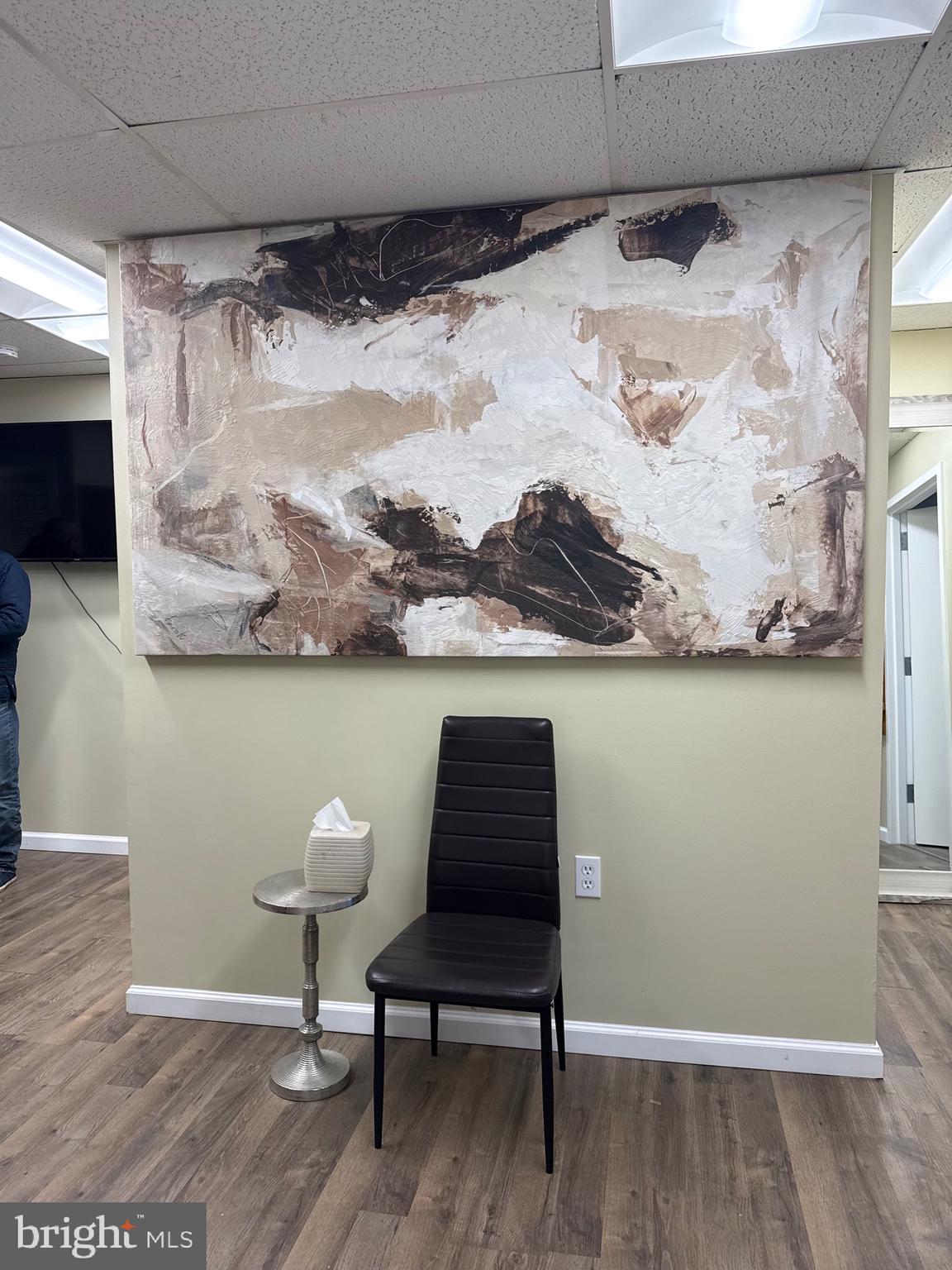 2 PROFESSIONAL DRIVE 242