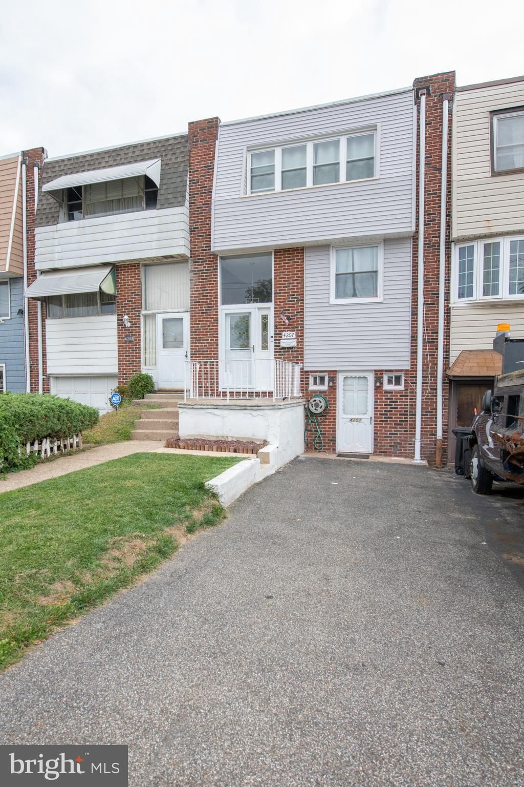 Photo of 4207 Fairdale Road, PHILADELPHIA, PA 19154 (MLS # PAPH2511250)