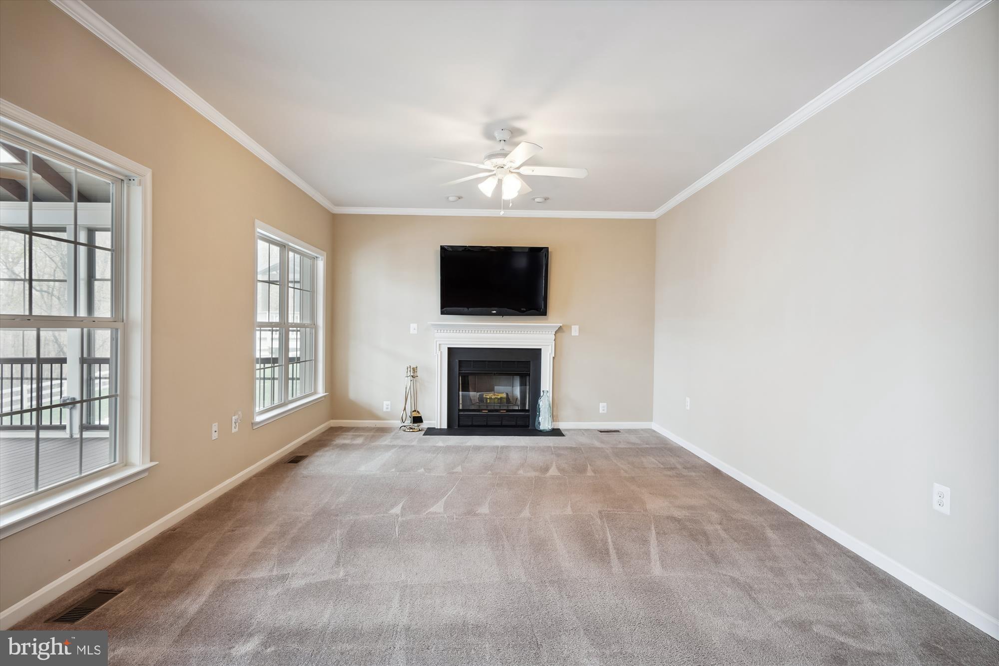 LAKE POINT ROUND HILL - Residential