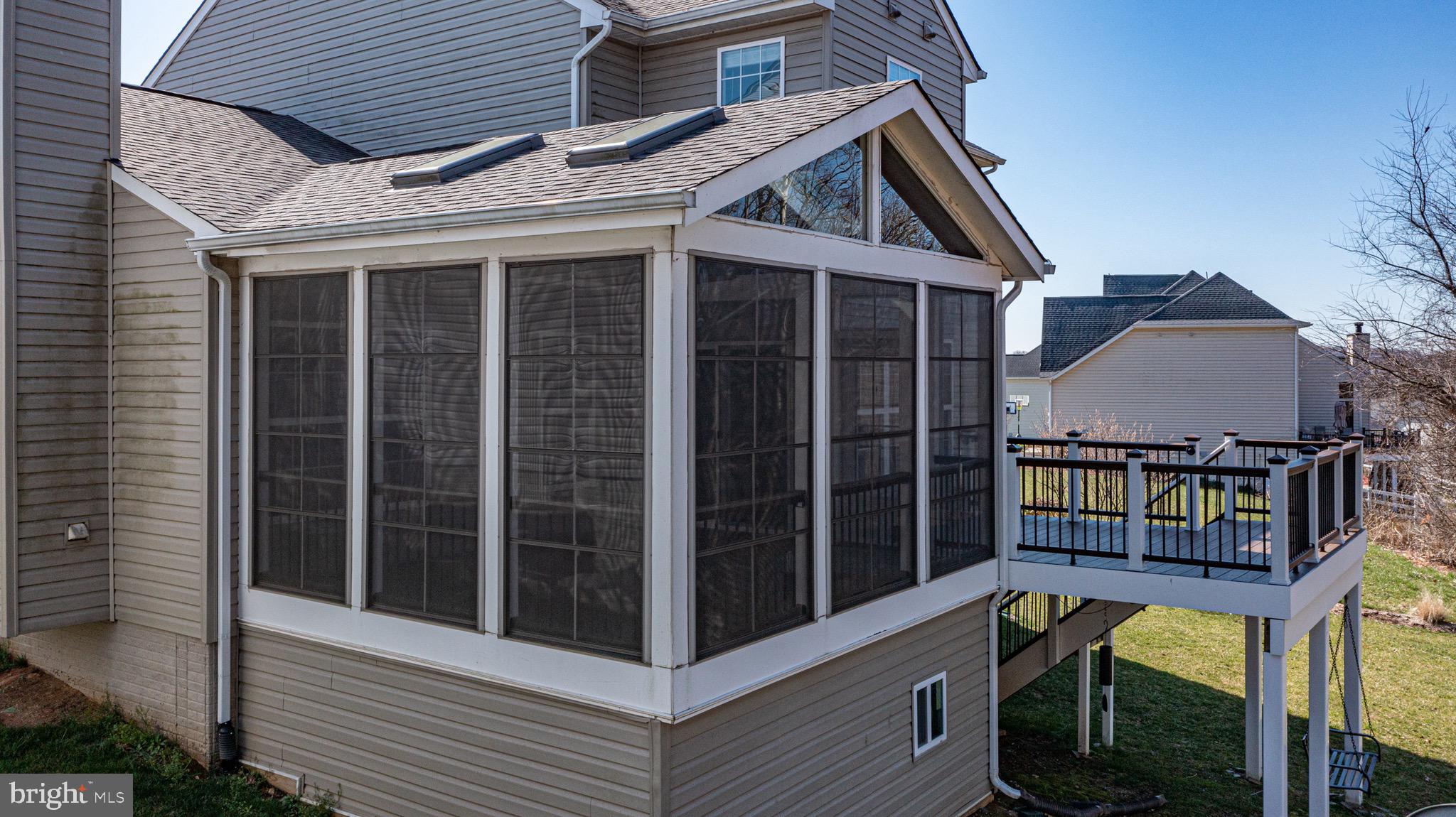 LAKE POINT ROUND HILL - Residential