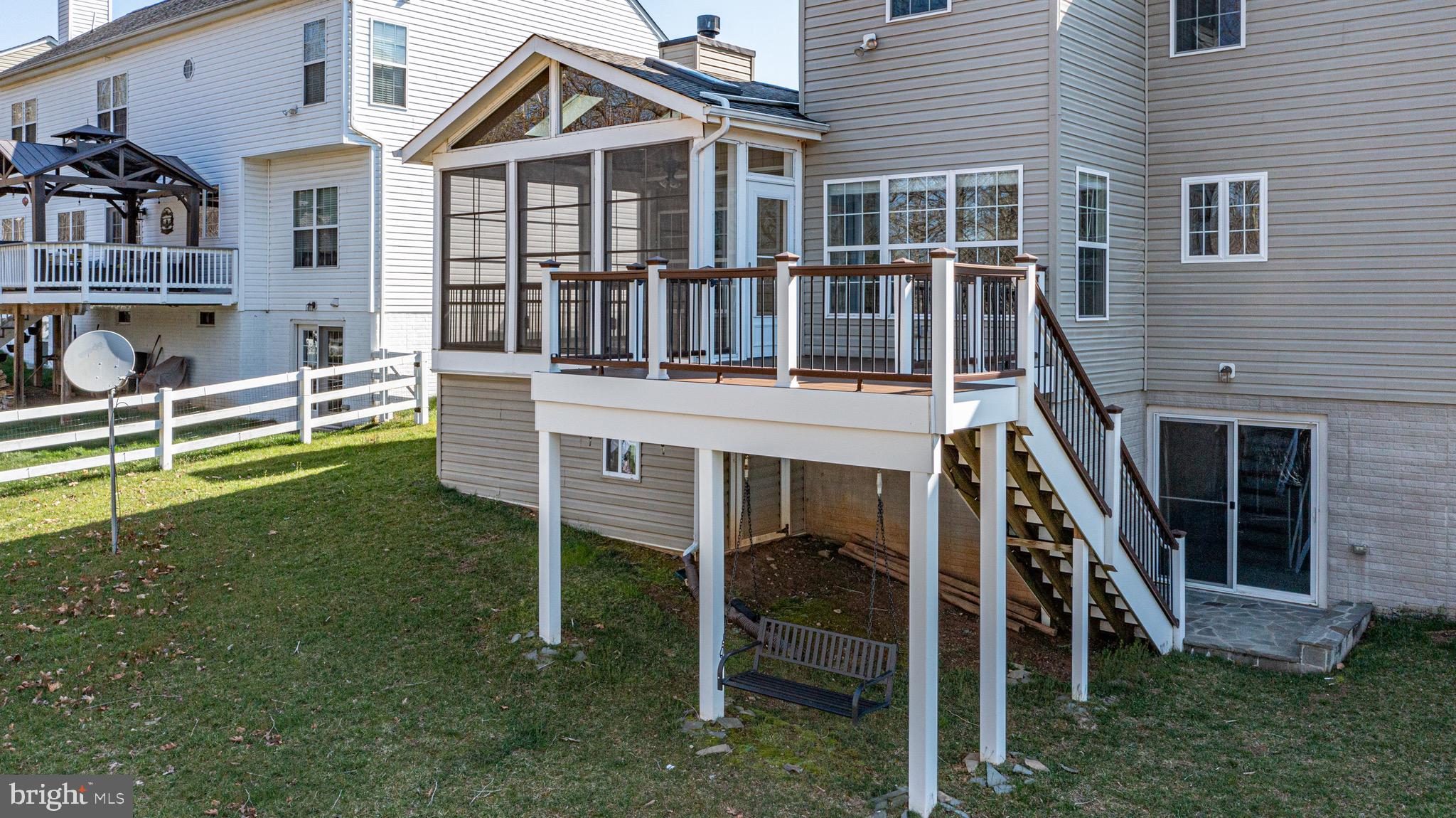 LAKE POINT ROUND HILL - Residential