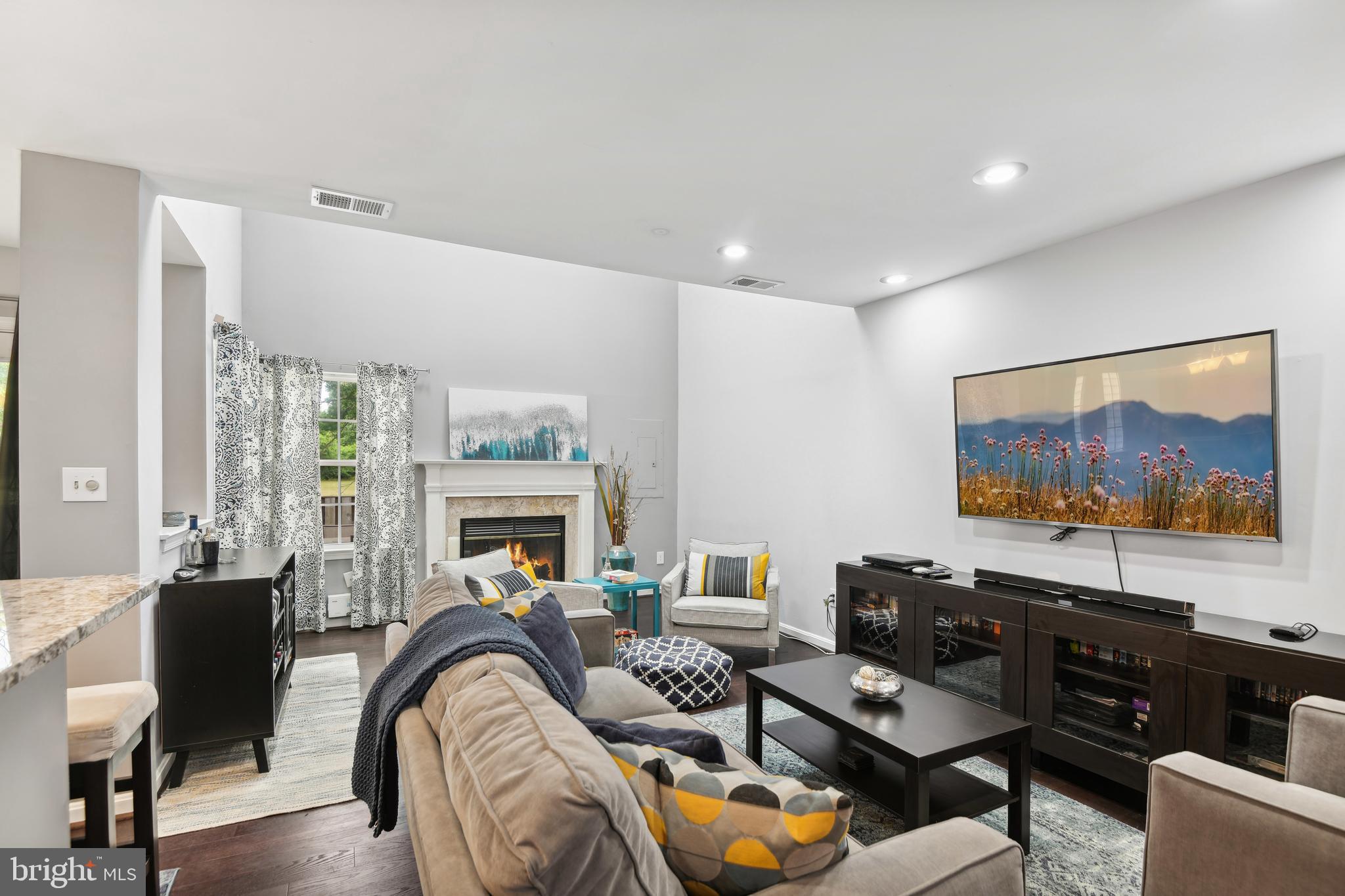 VILLAGES OF MARLBOROUGH - Residential