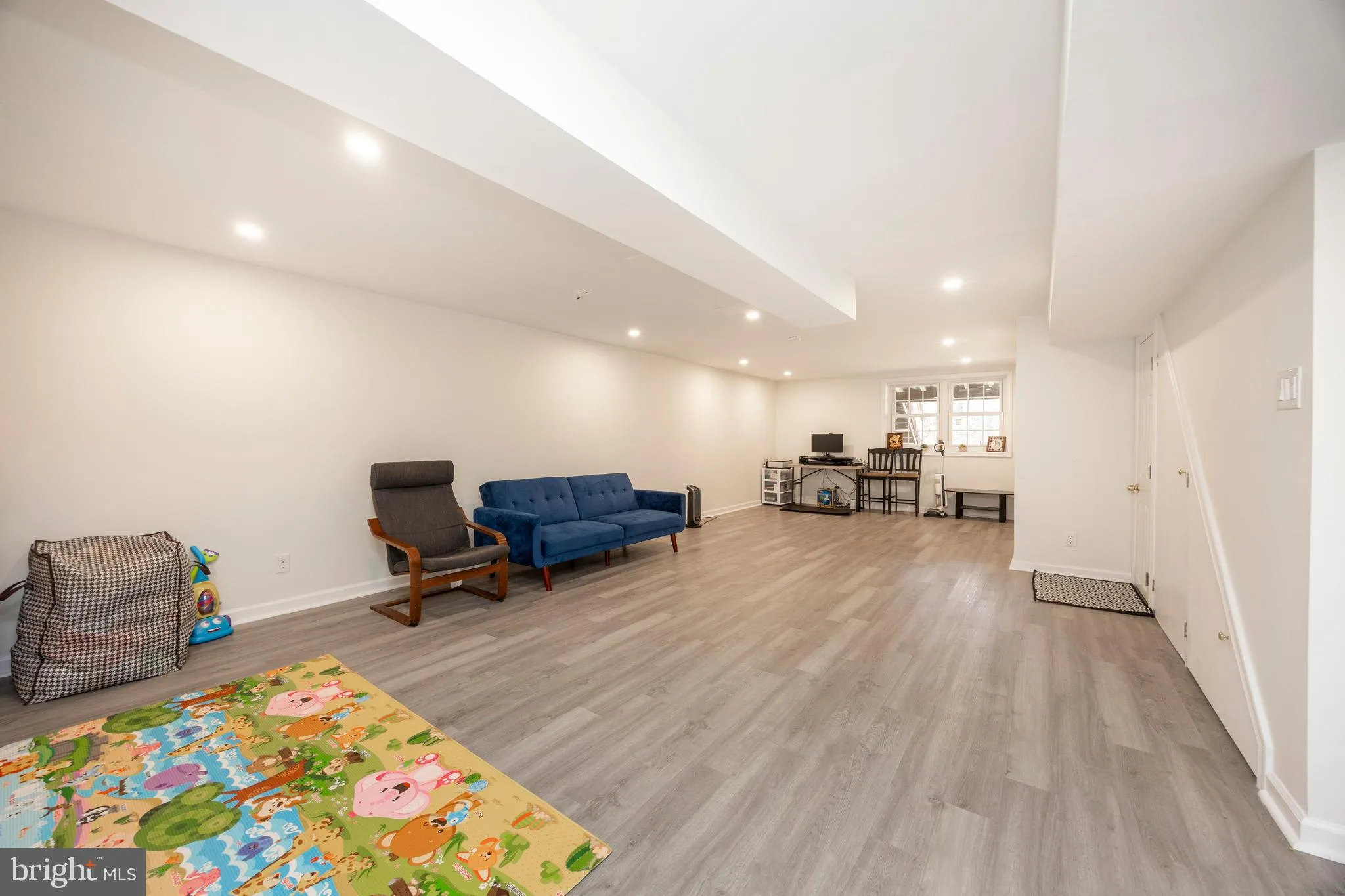 Glen Mills, Pennsylvania 19342, United States, 2 Bedrooms Bedrooms, ,3 BathroomsBathrooms,Residential,Pending,87325