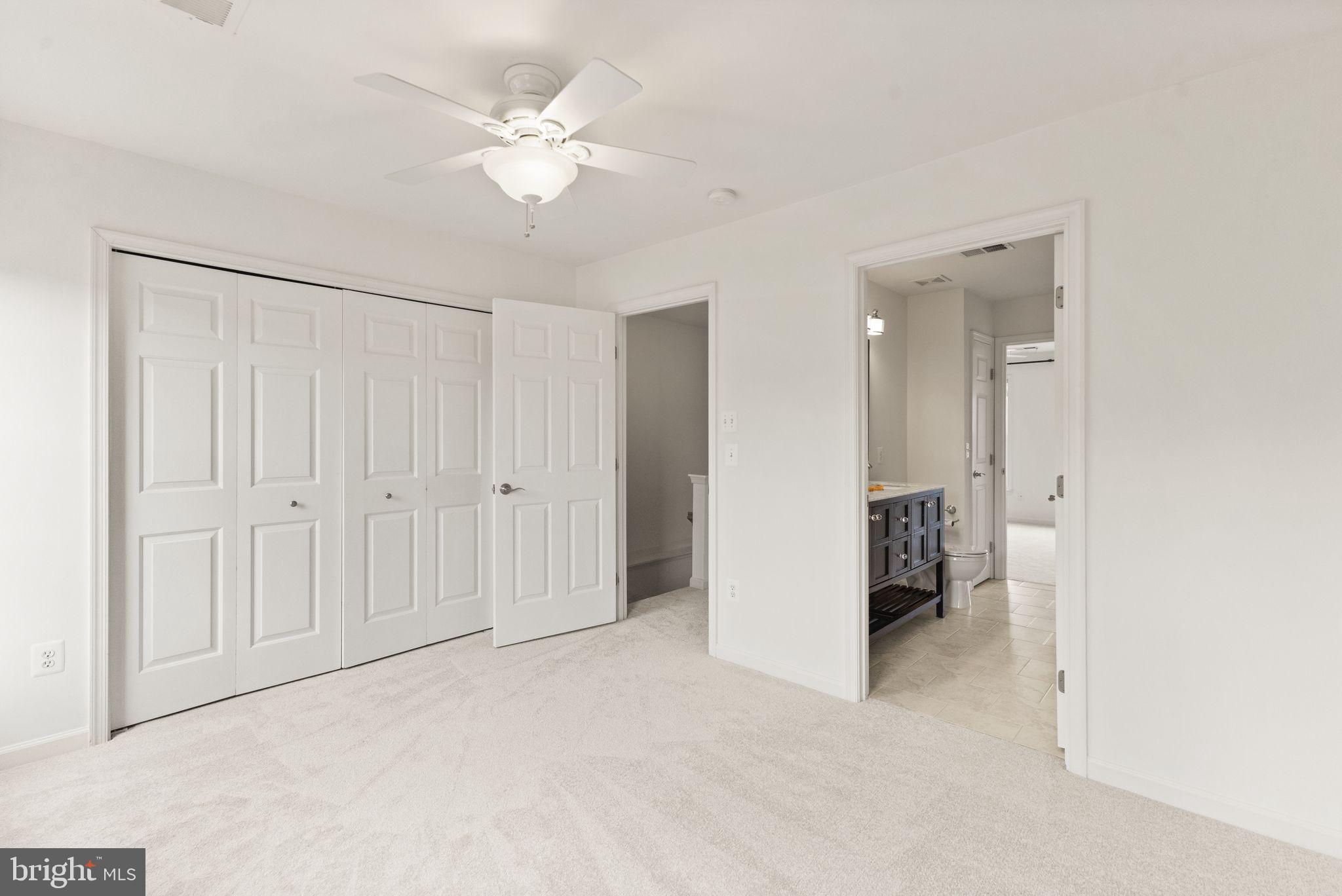 ASHBURN VILLAGE - Residential Lease