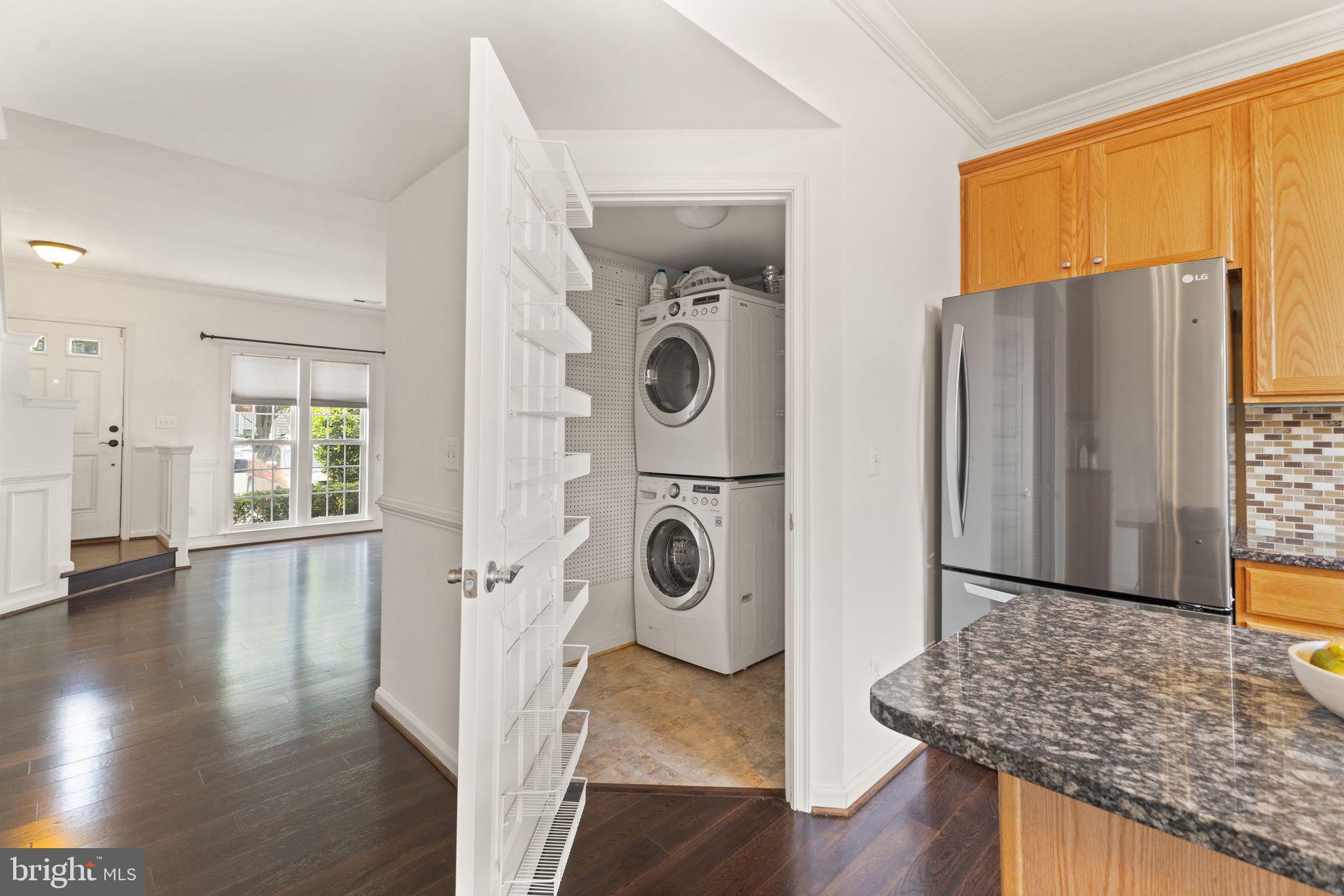 ASHBURN VILLAGE - Residential Lease