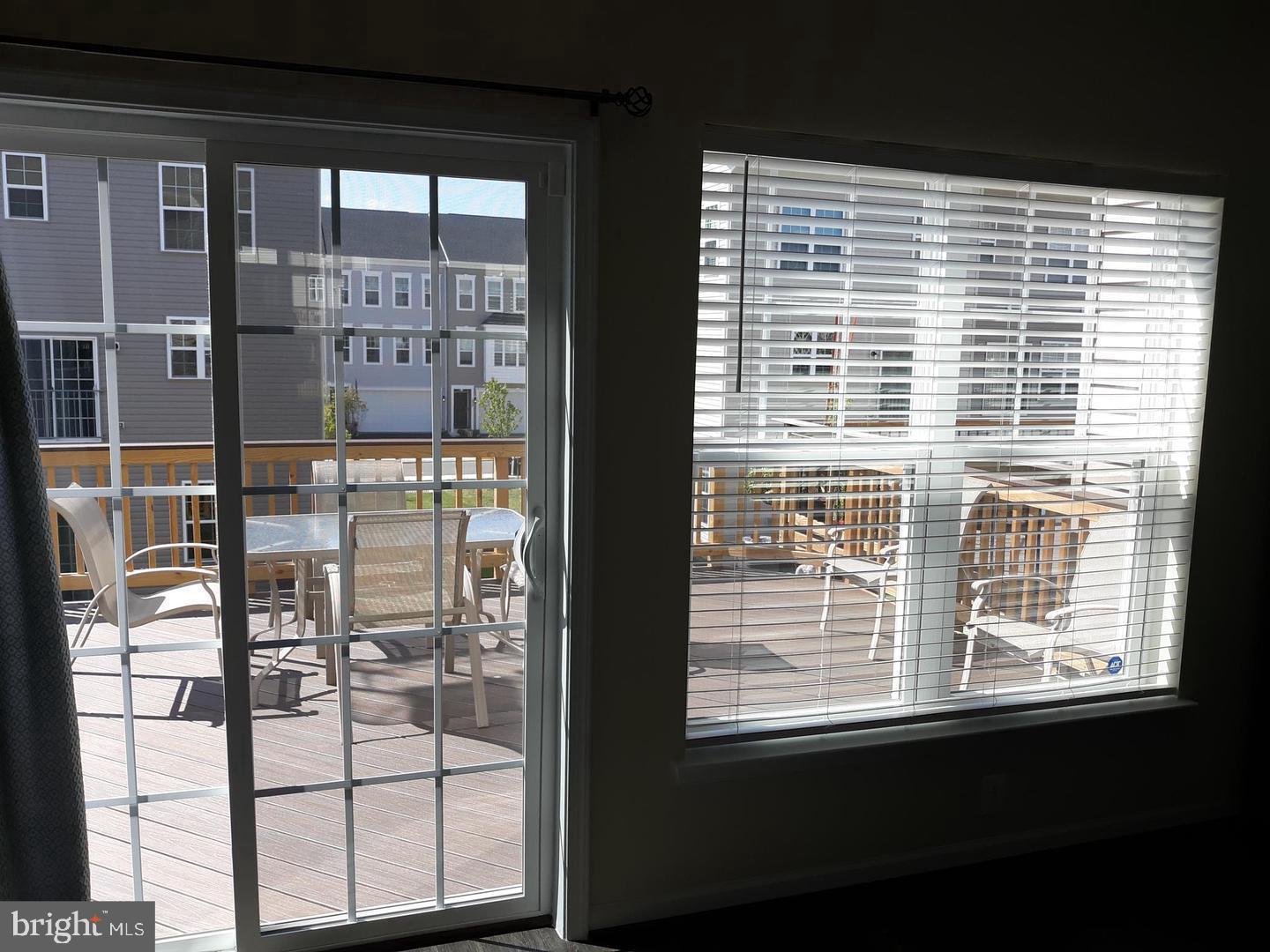 MAYFAIR - Residential Lease