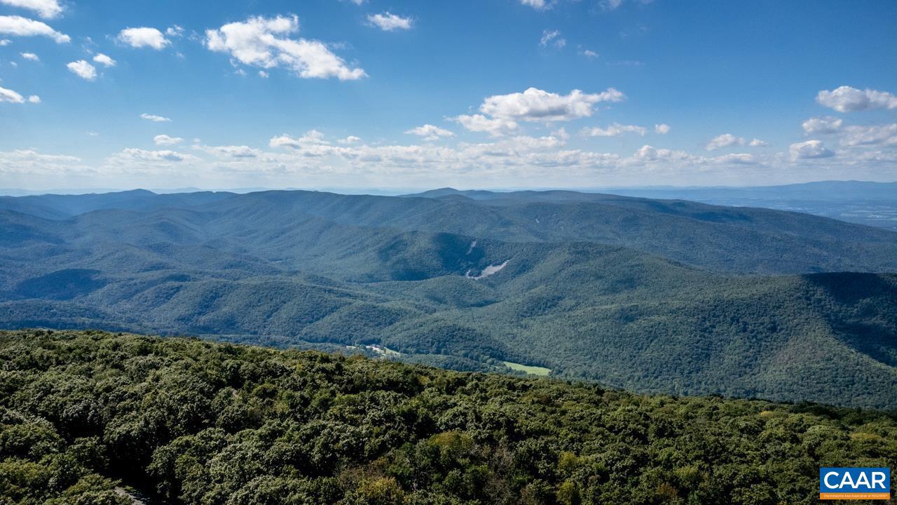 WINTERGREEN RESORT - Land