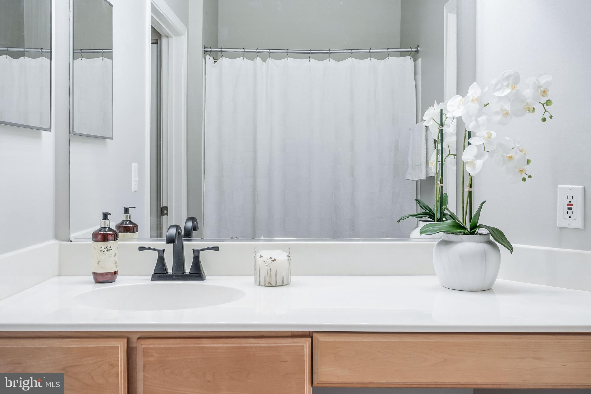 MARKET STREET AT TOWN CENTER - Residential