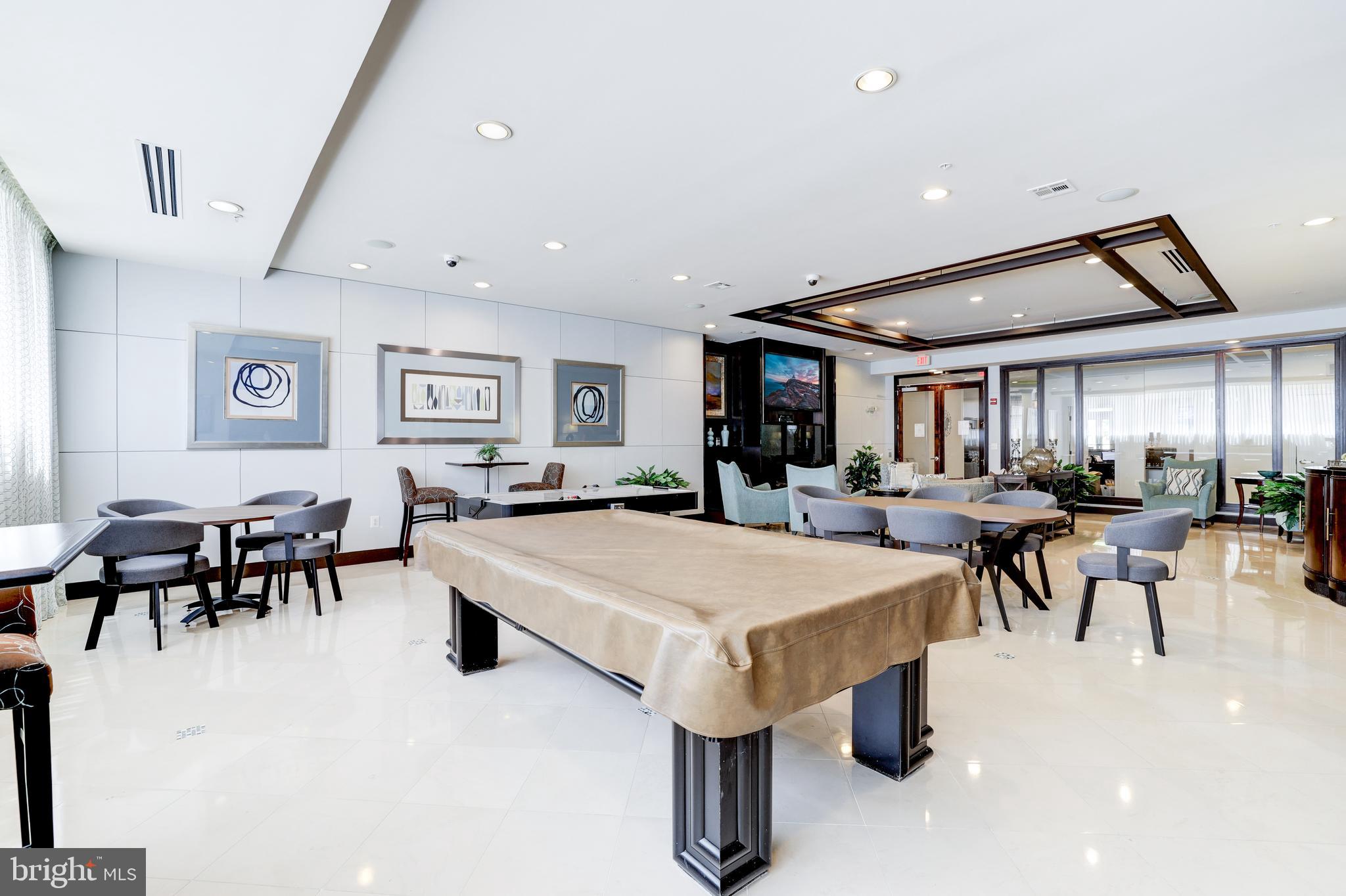 MARKET STREET AT TOWN CENTER - Residential