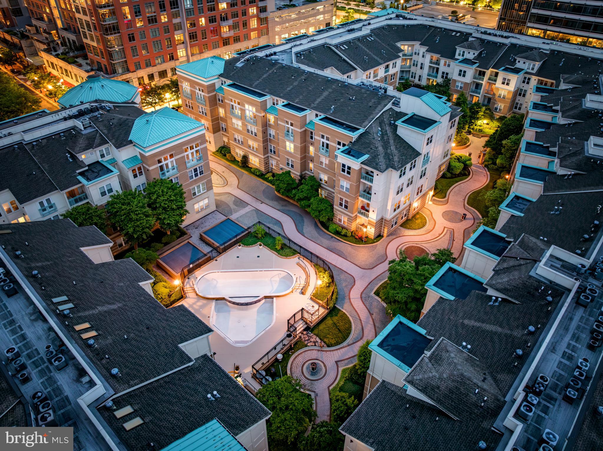 MARKET STREET AT TOWN CENTER - Residential