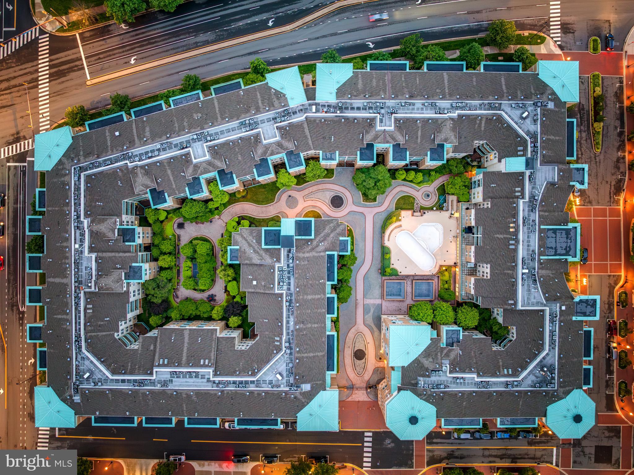 MARKET STREET AT TOWN CENTER - Residential