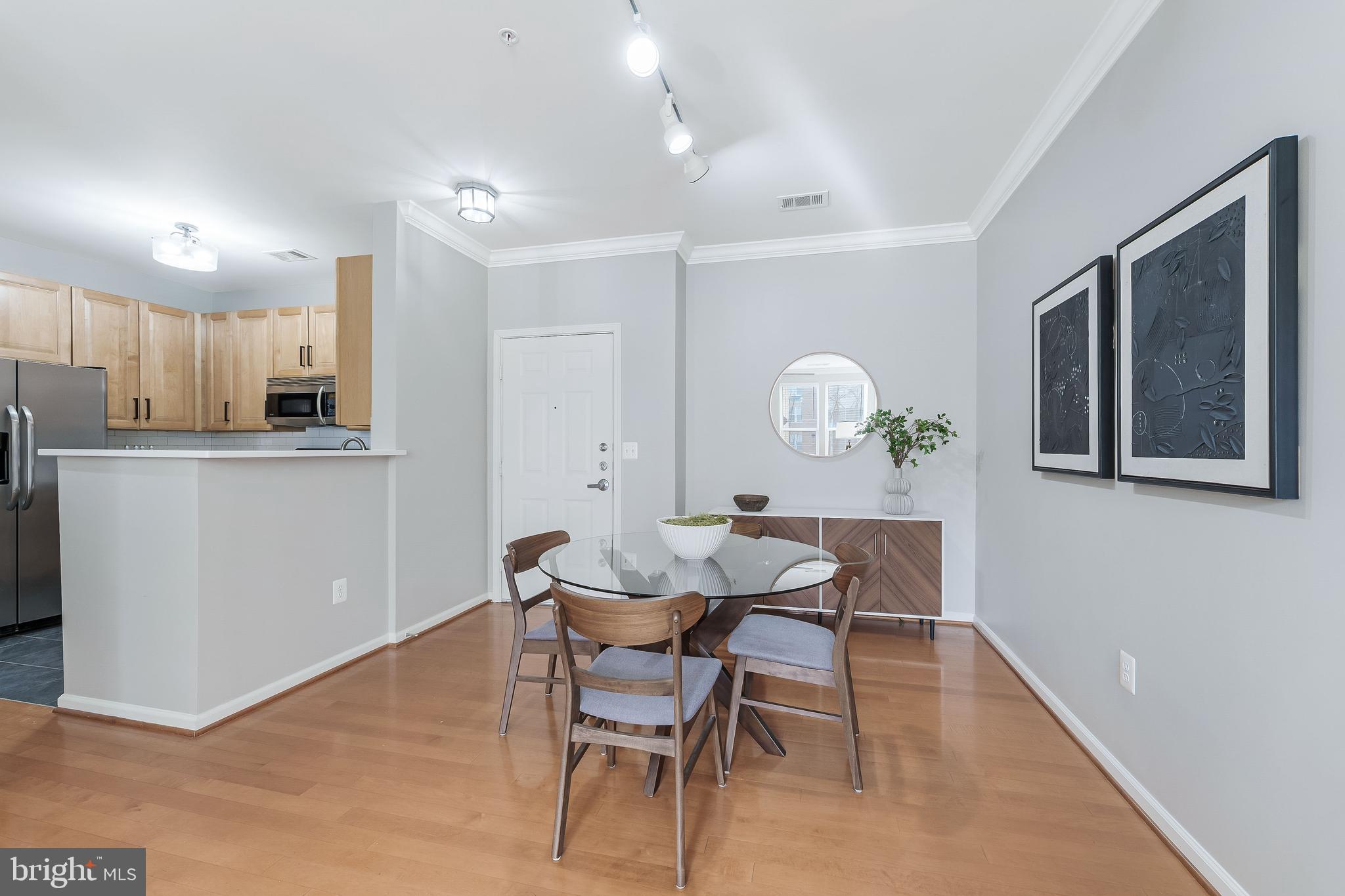 MARKET STREET AT TOWN CENTER - Residential