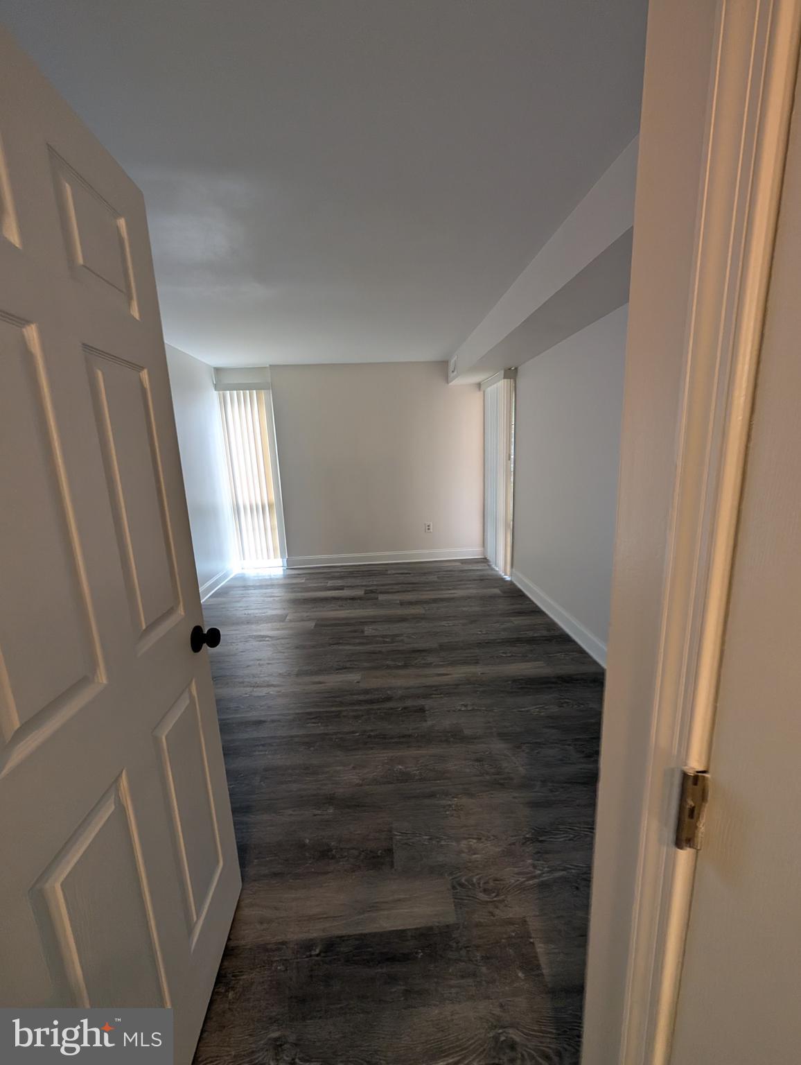 HOLLY HILL CONDOMINIUMS - Residential Lease