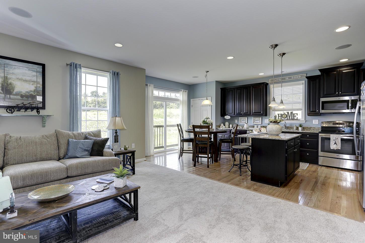 SPRINGDALE FARM - Residential