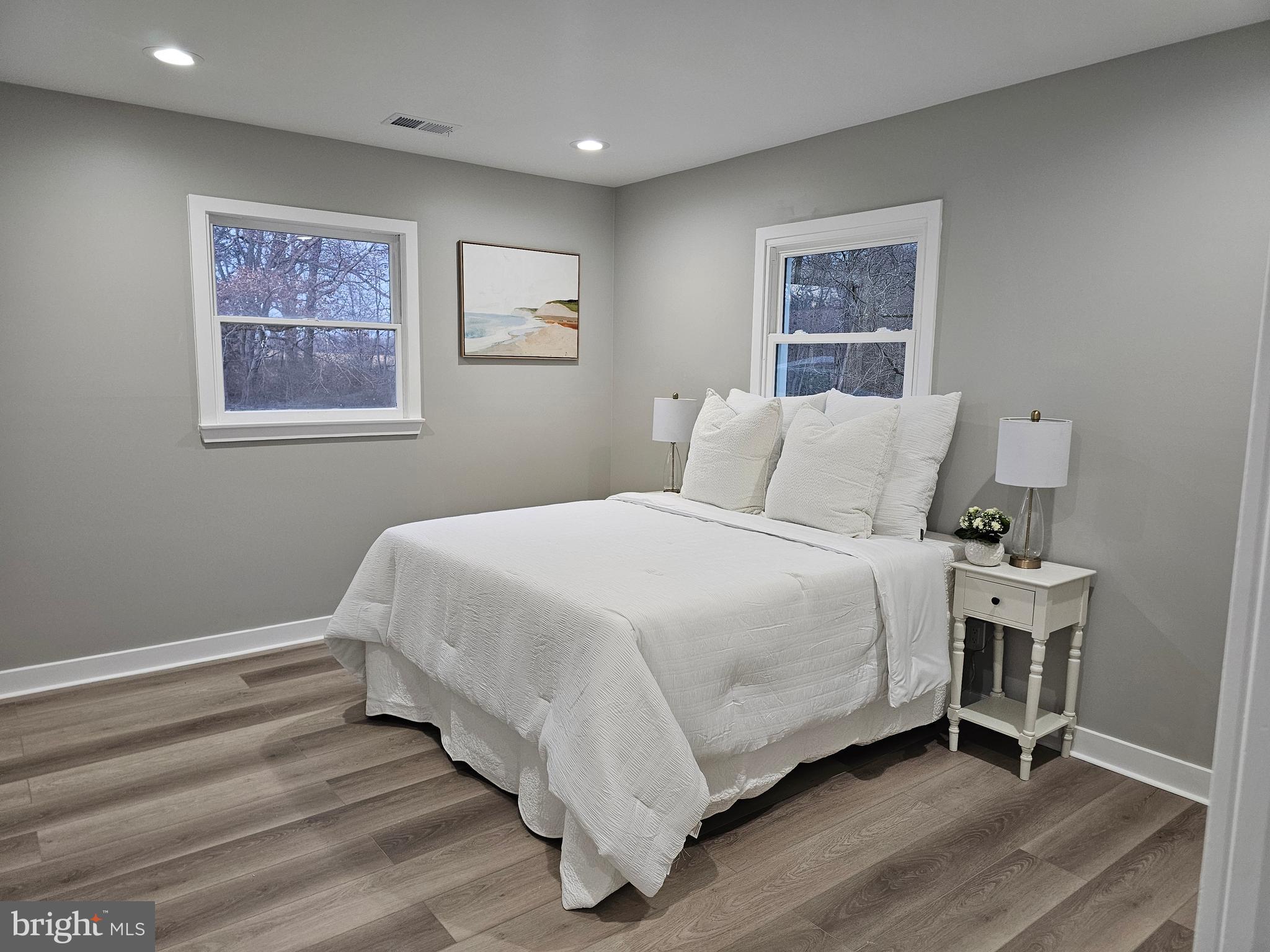GIBSON MANOR - Residential