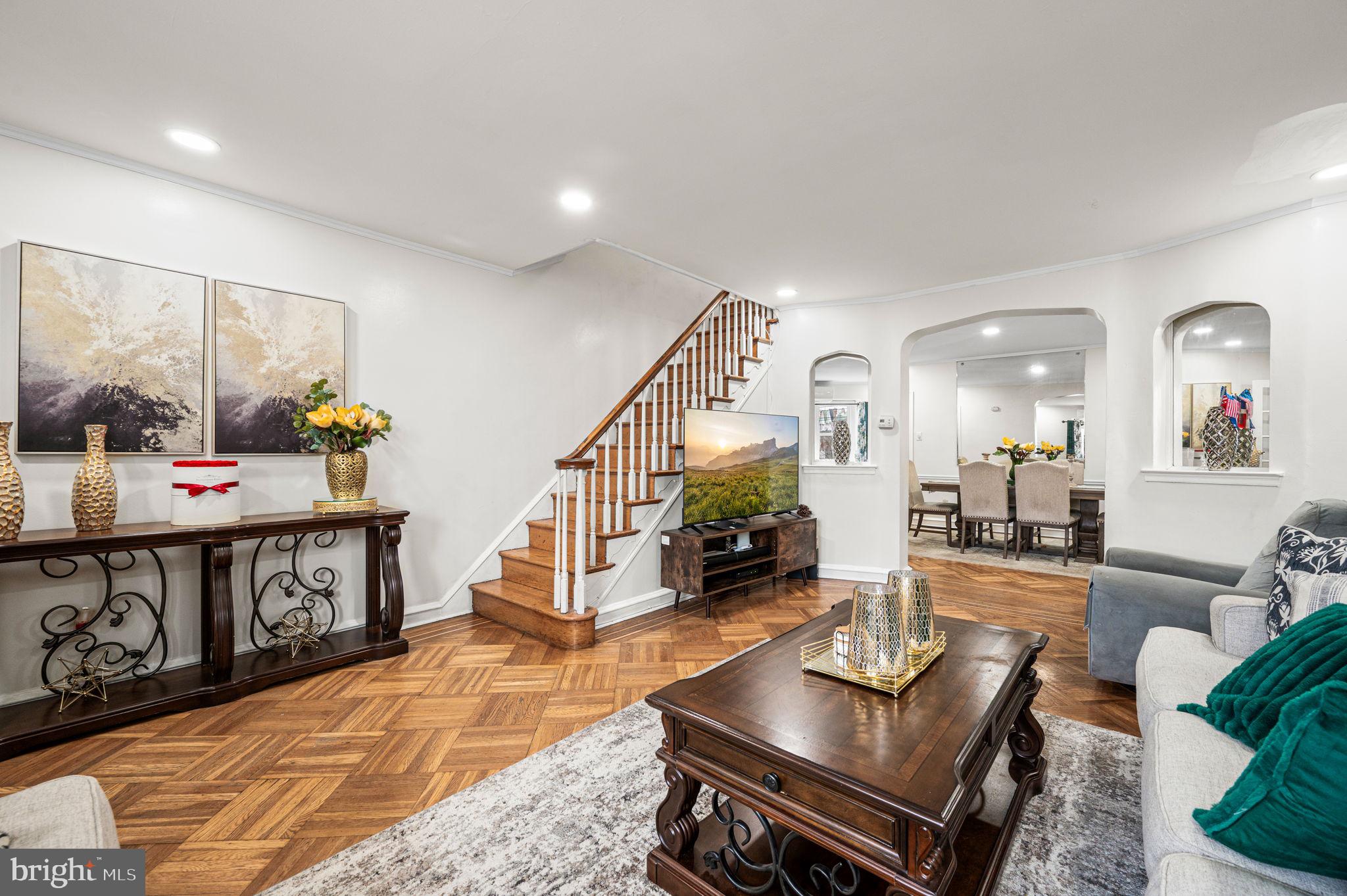 CASTOR GARDENS - Residential