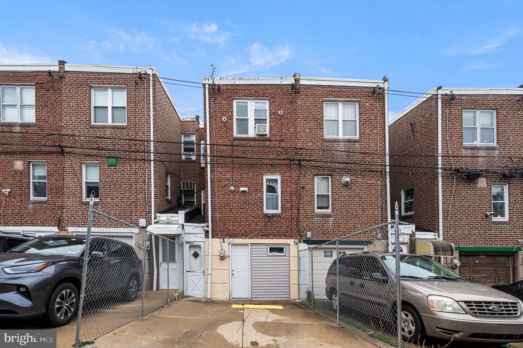 CASTOR GARDENS - Residential