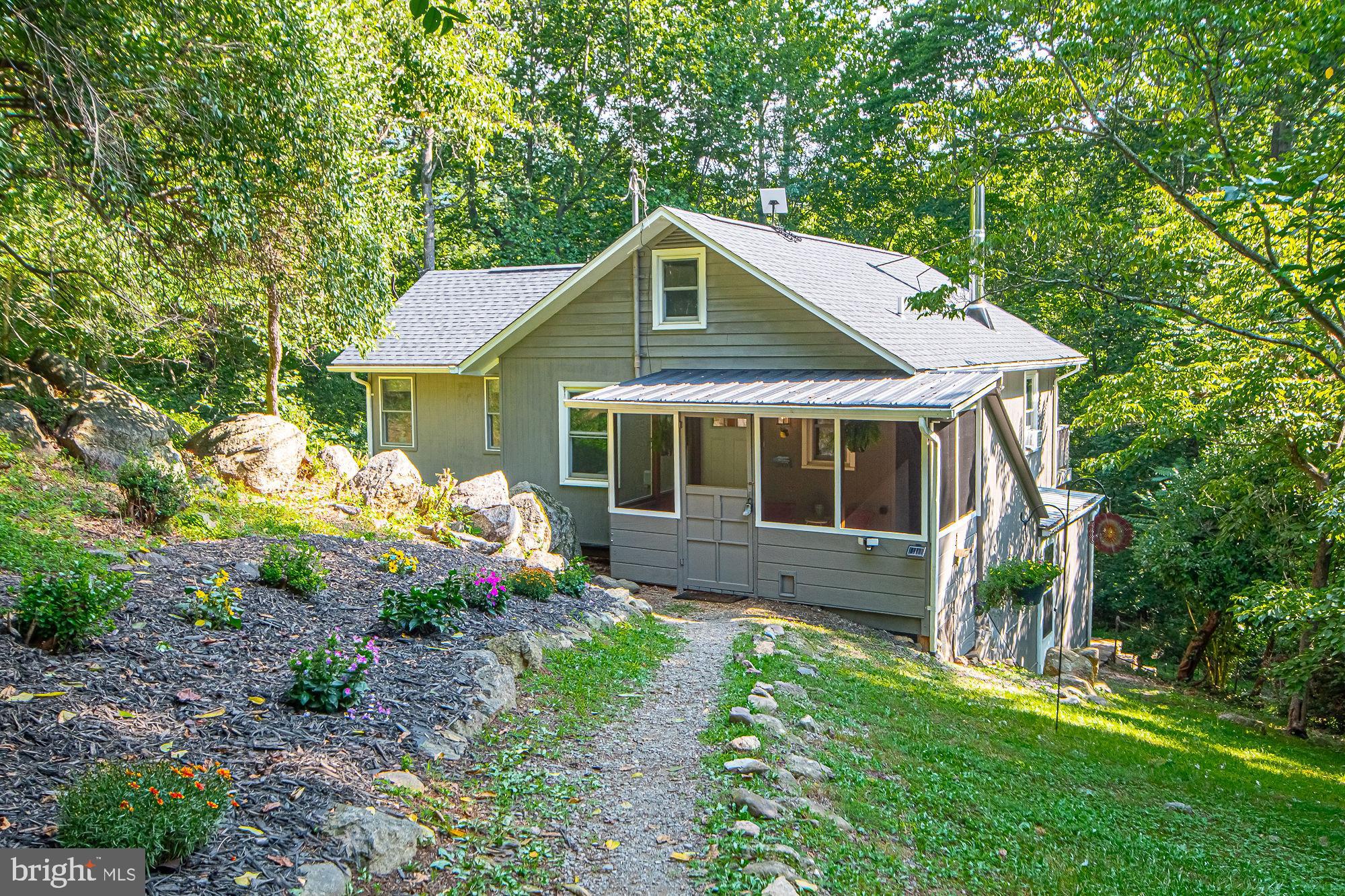 61 MOUNT MARSHALL ROAD