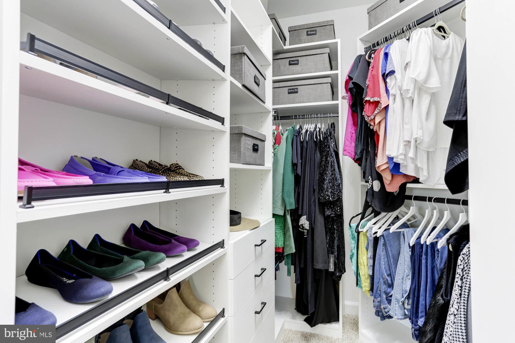 DEEP CREEK VILLAGE - Residential