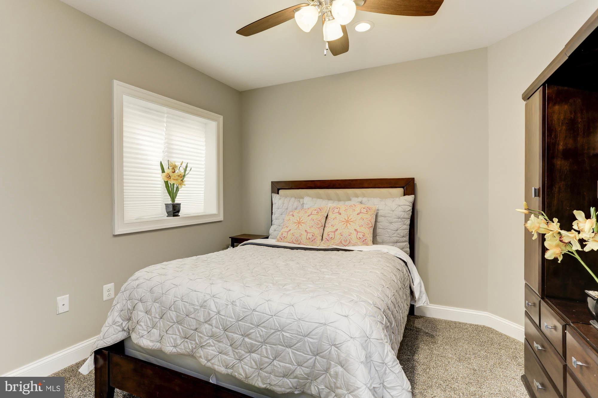 DEEP CREEK VILLAGE - Residential