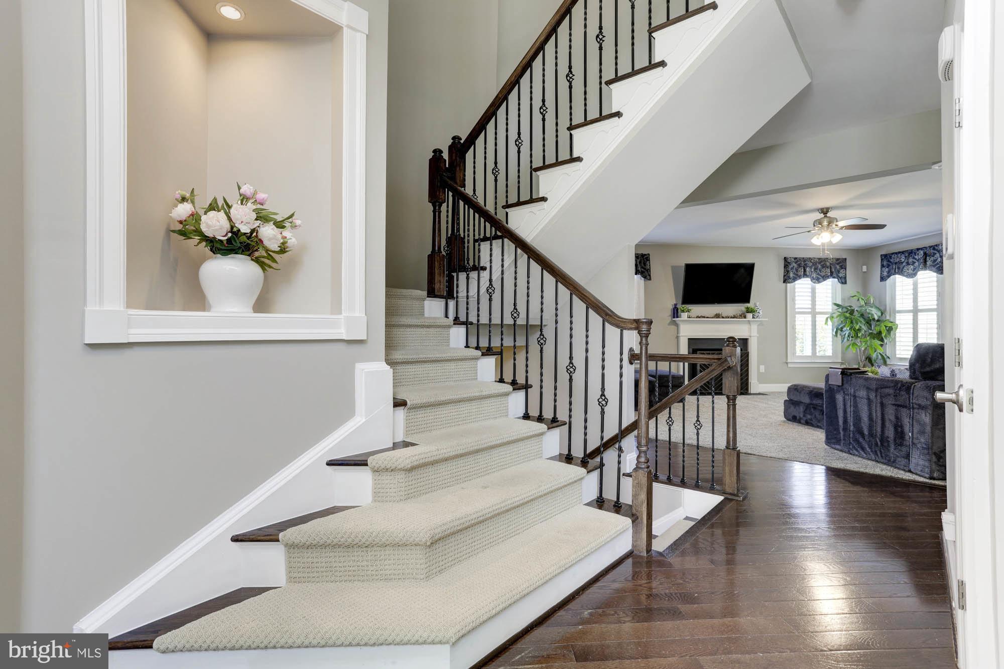 DEEP CREEK VILLAGE - Residential