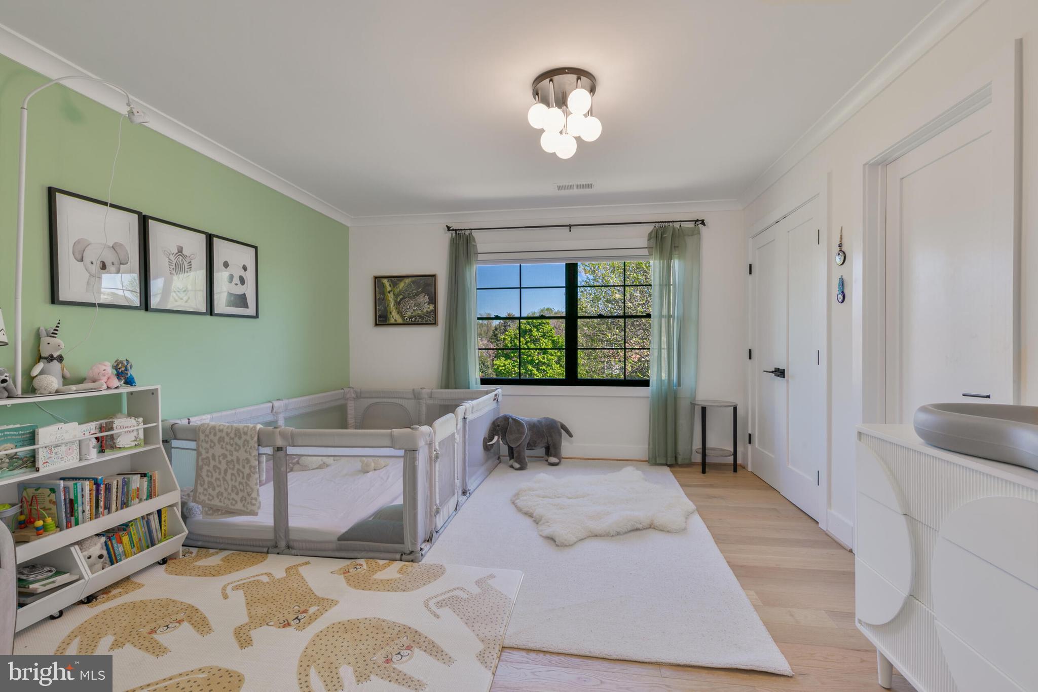 EVERMAY - Residential