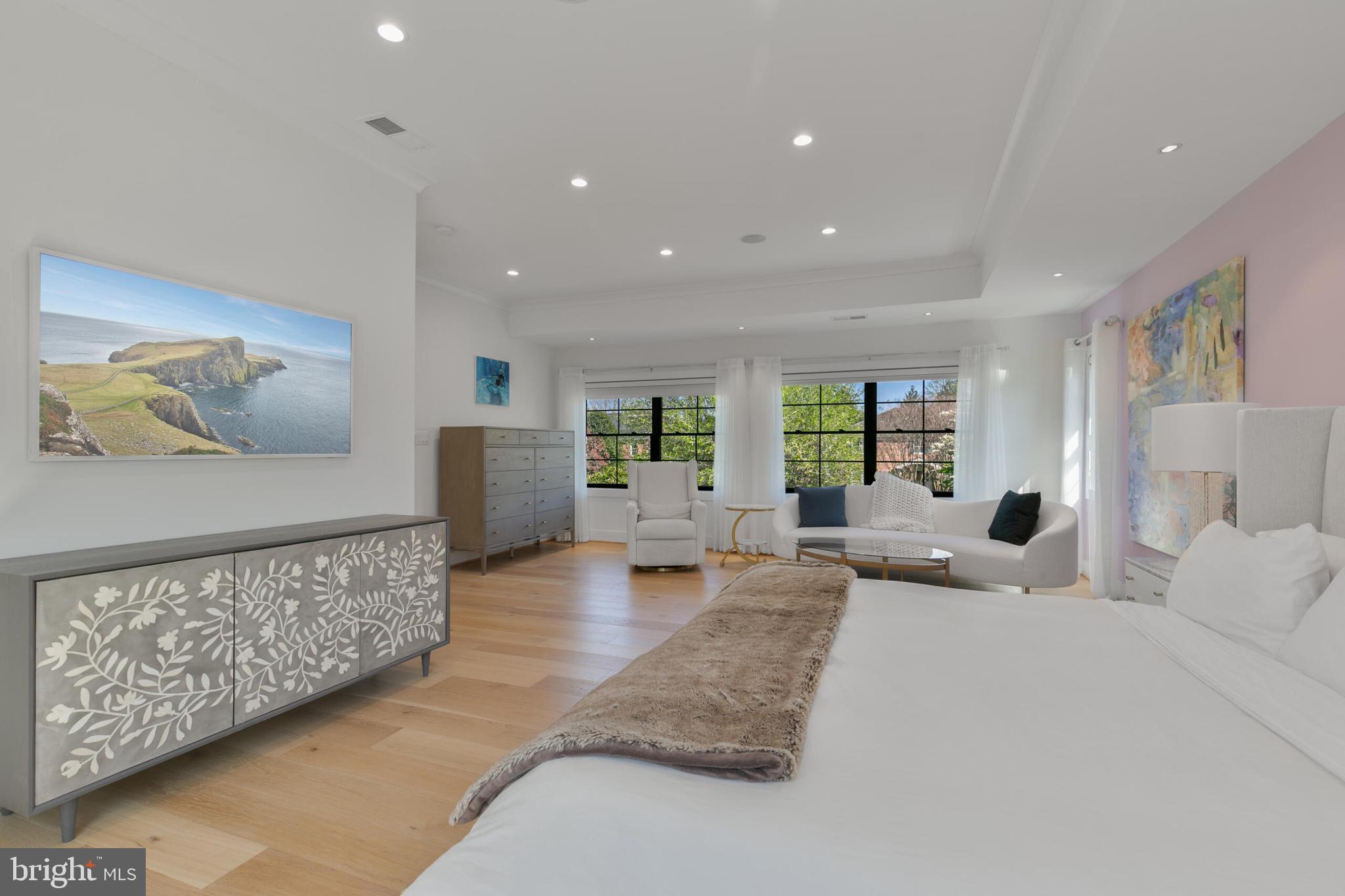 EVERMAY - Residential