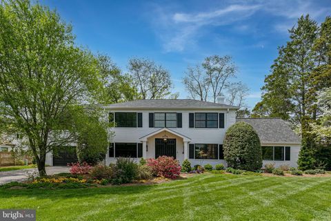 Photo of 1204 Potomac School Road, MCLEAN, VA 22101 (MLS # VAFX2293896)