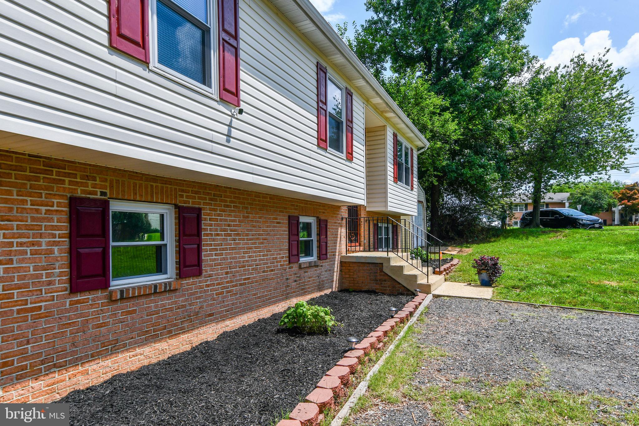 TWINKLING ACRES - Residential